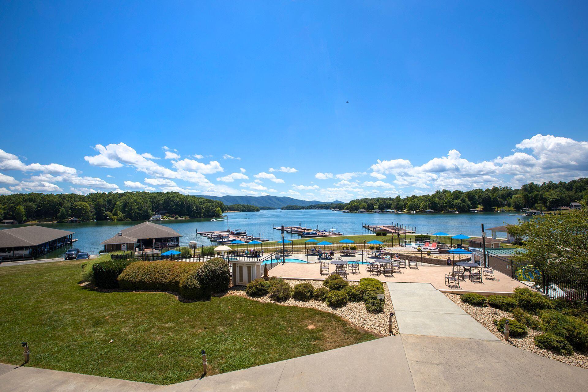 1119 Park Hall Rd, Huddleston, Virginia image 20