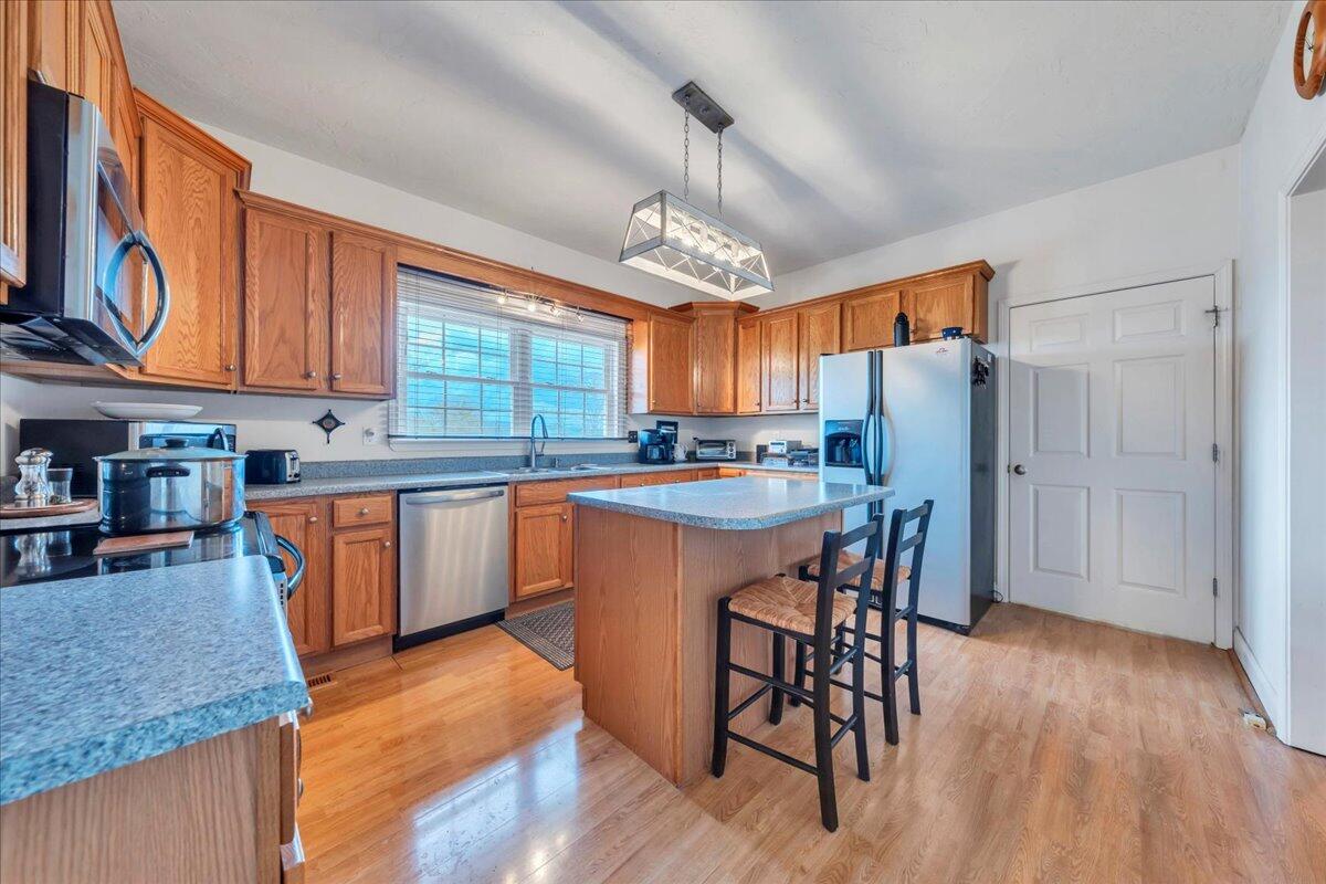 1064 Savanna Hills Drive Dr, Moneta, Virginia image 20
