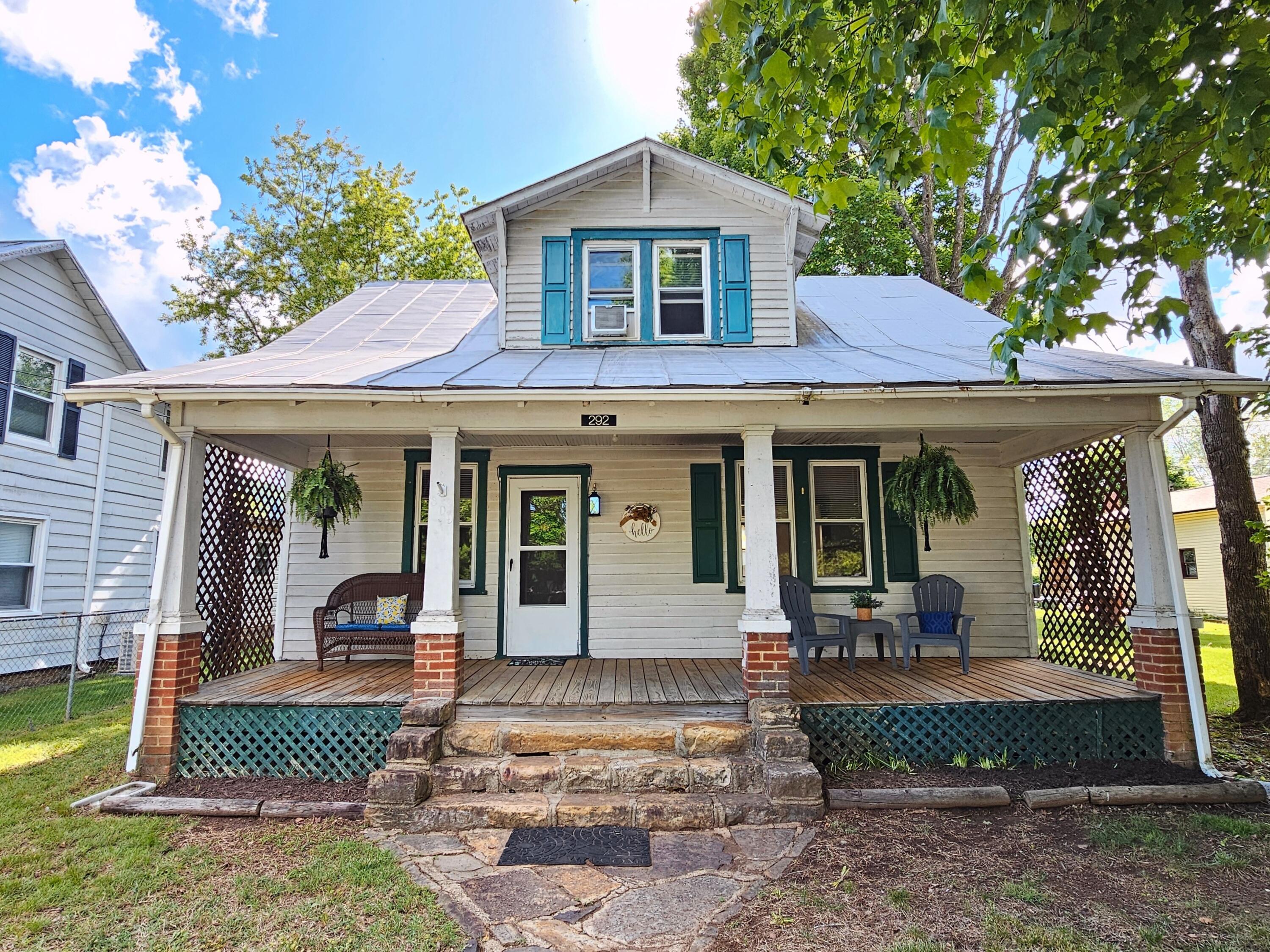 292 Holcombe Ave, New Castle, Virginia image 1