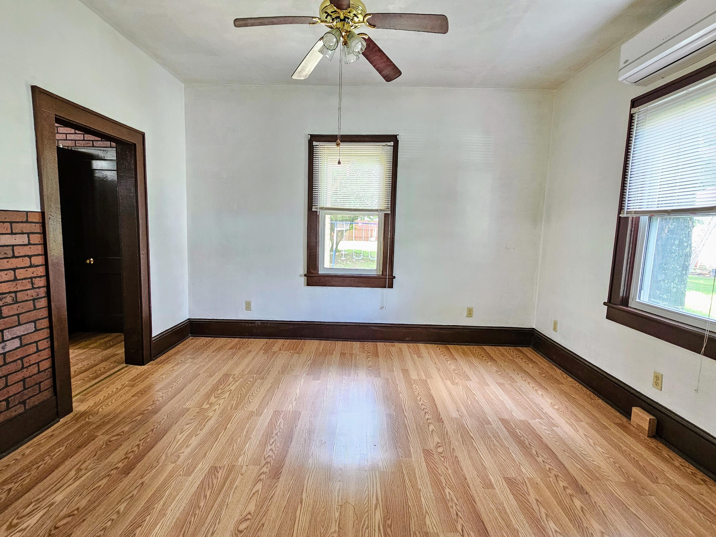 292 Holcombe Ave, New Castle, Virginia image 12