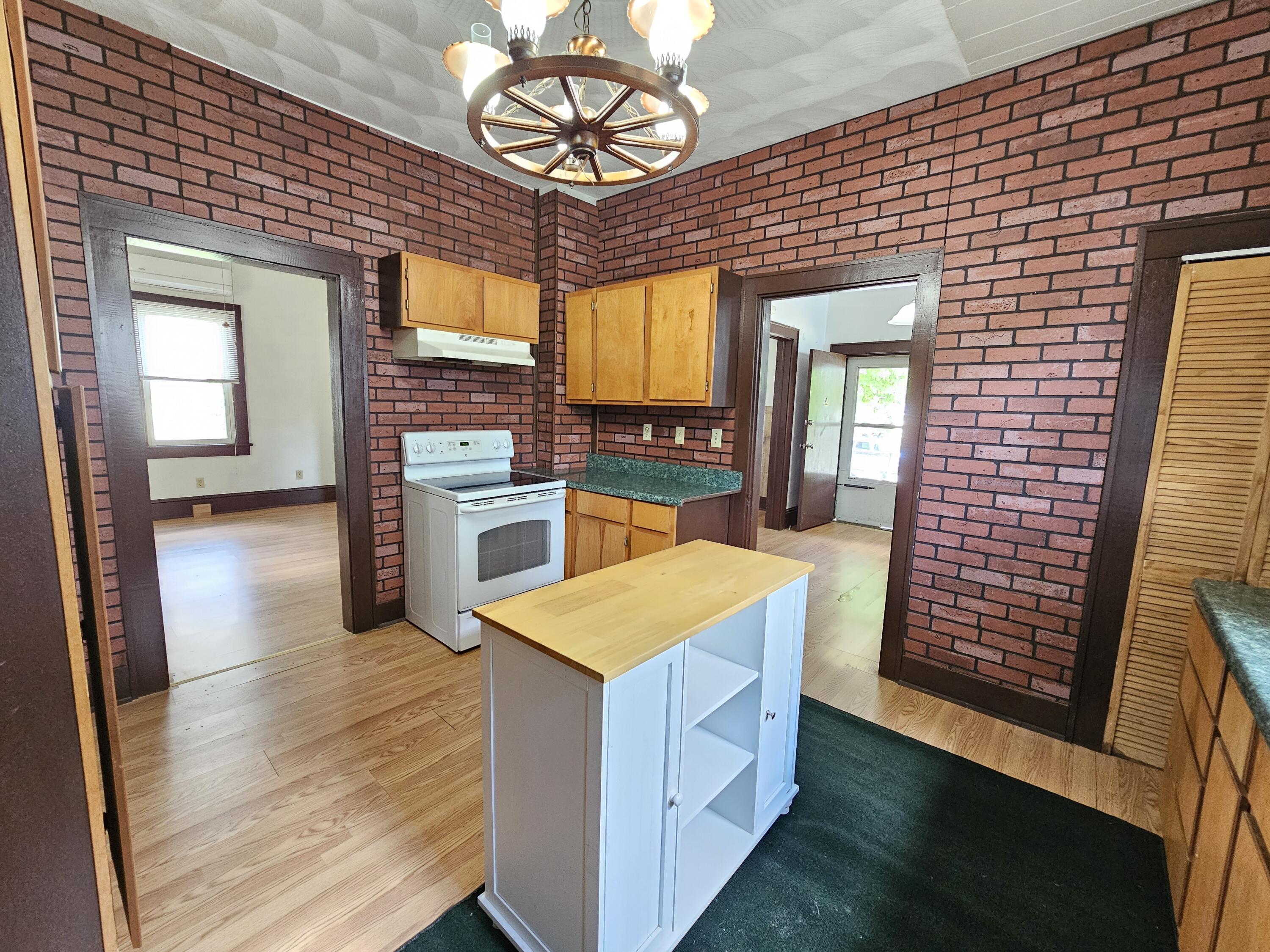 292 Holcombe Ave, New Castle, Virginia image 10