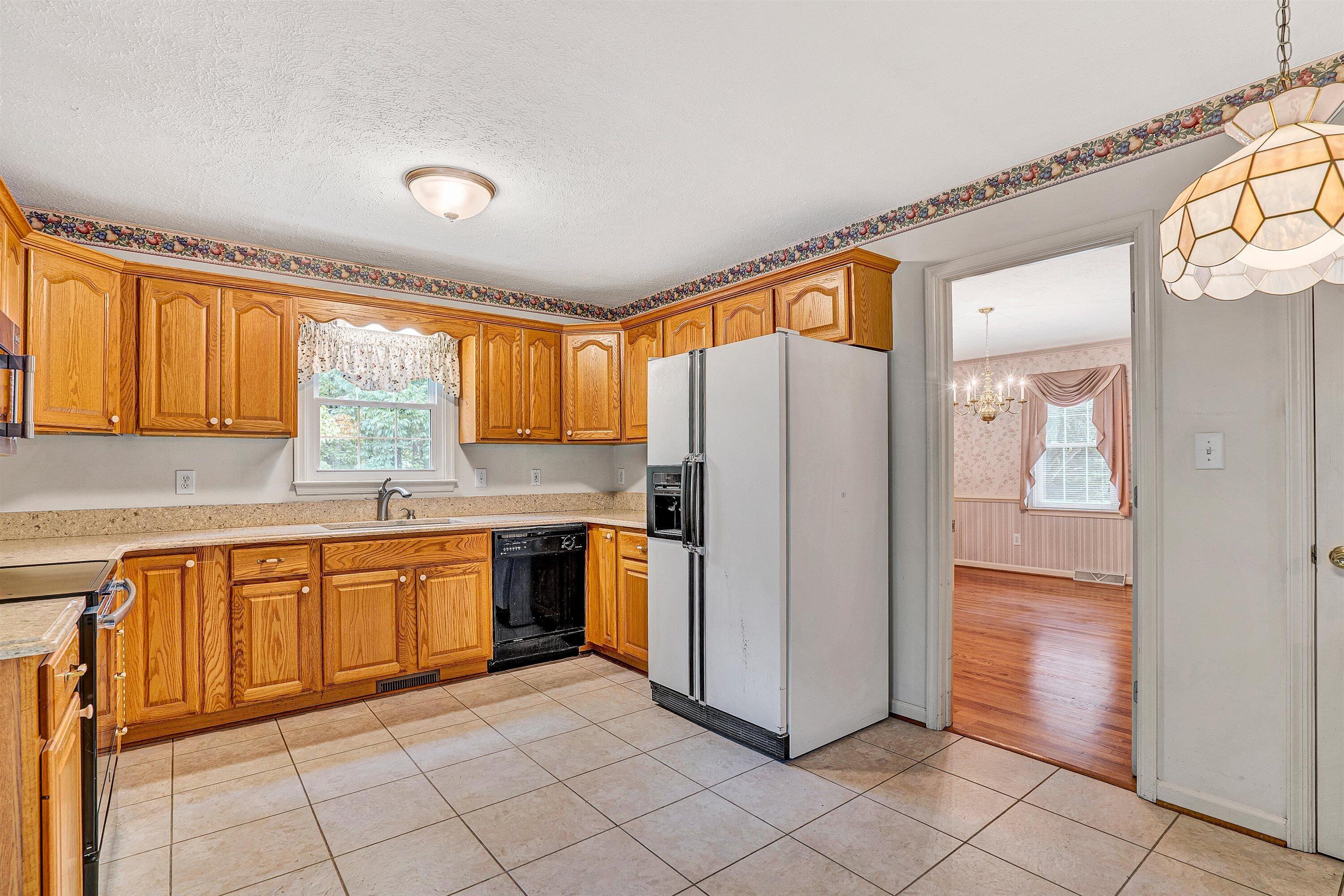 103 Tremont Ct, Forest, Virginia image 13