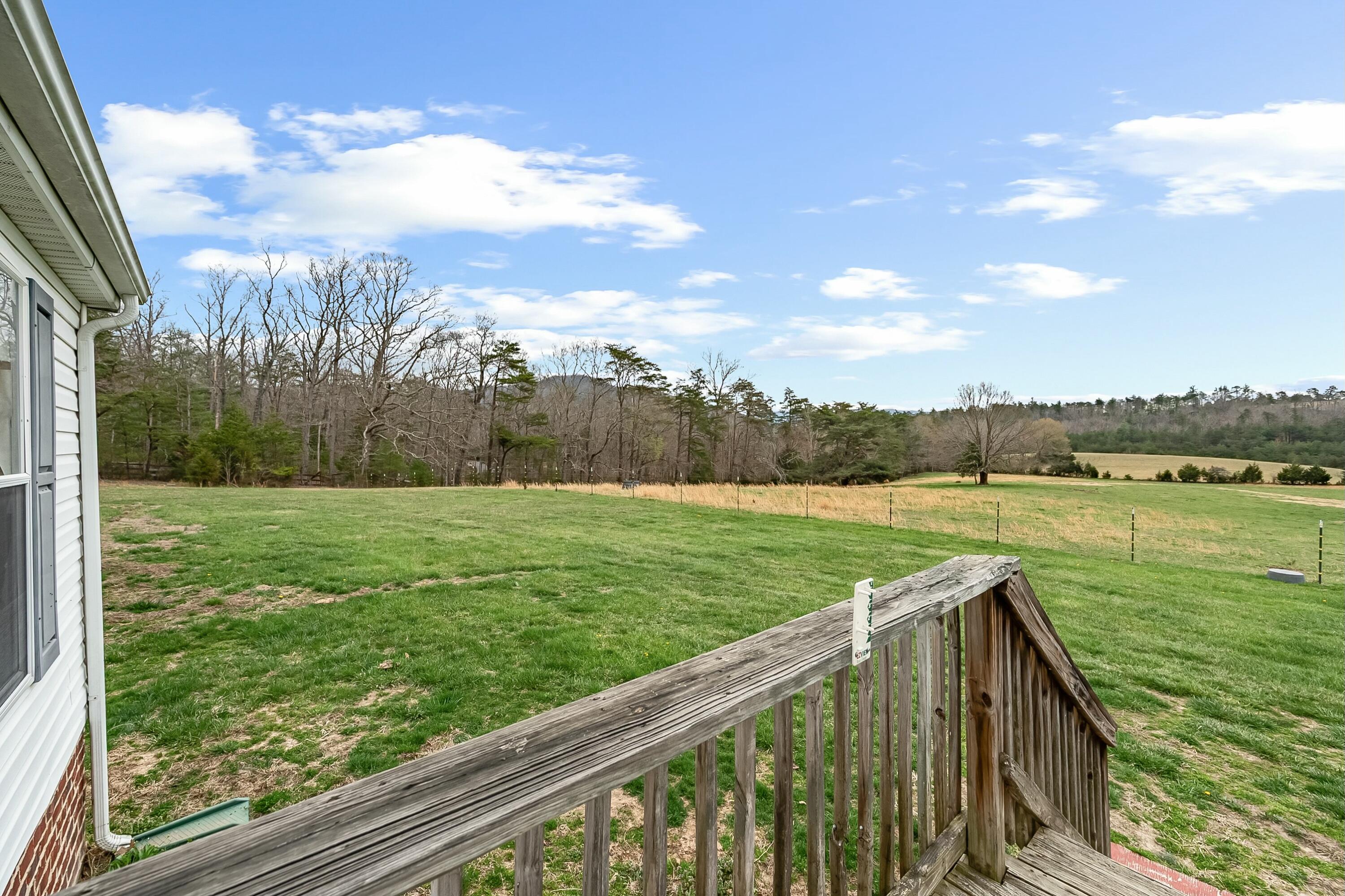 3588 Flatwoods Rd, Elliston, Virginia image 9