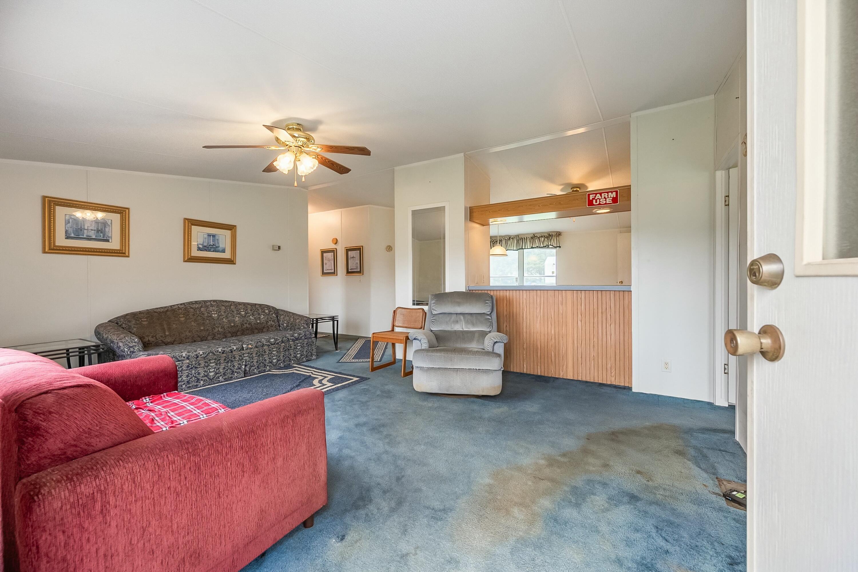 3588 Flatwoods Rd, Elliston, Virginia image 10