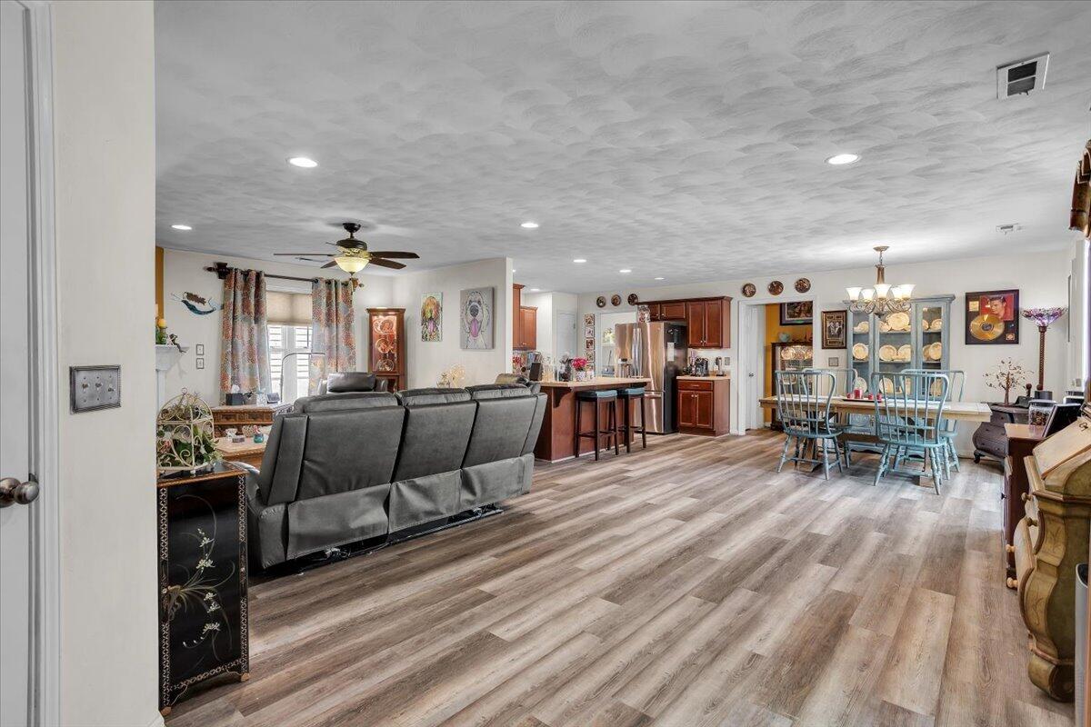 38 Point Pleasant Ave, Salem, Virginia image 2