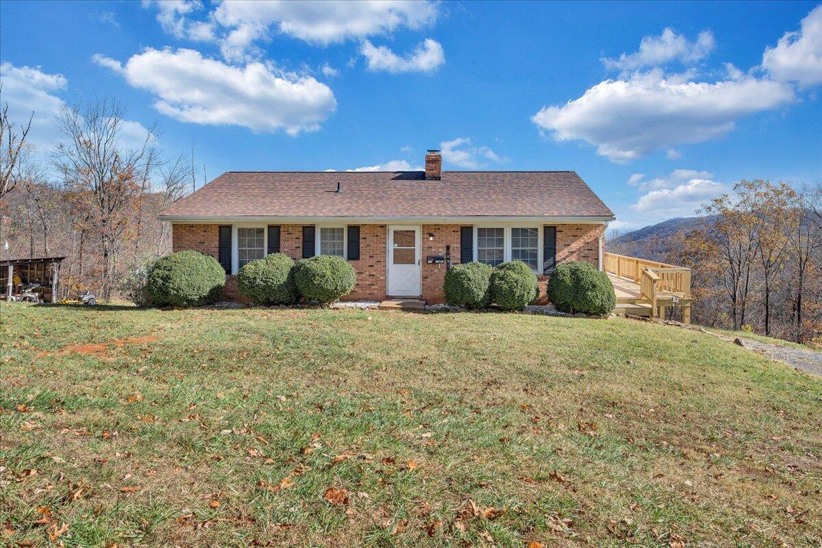 1891 Fosters Knob Rd, Blue Ridge, Virginia image 1