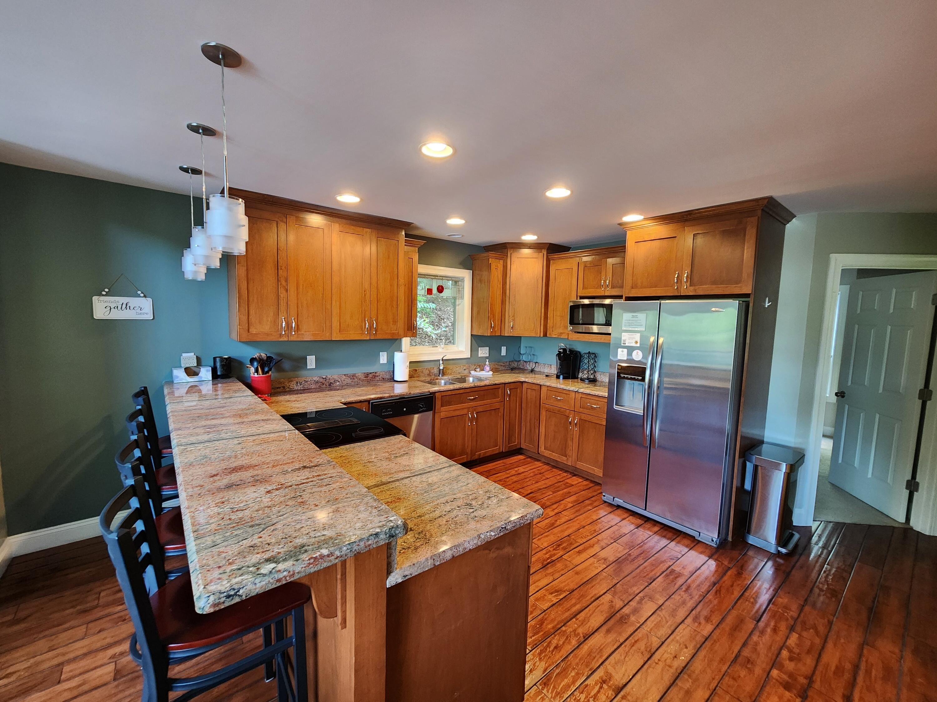 Goodview, Virginia 24095, United States, 3 Bedrooms Bedrooms, ,3 BathroomsBathrooms,Residential,Pending,119828