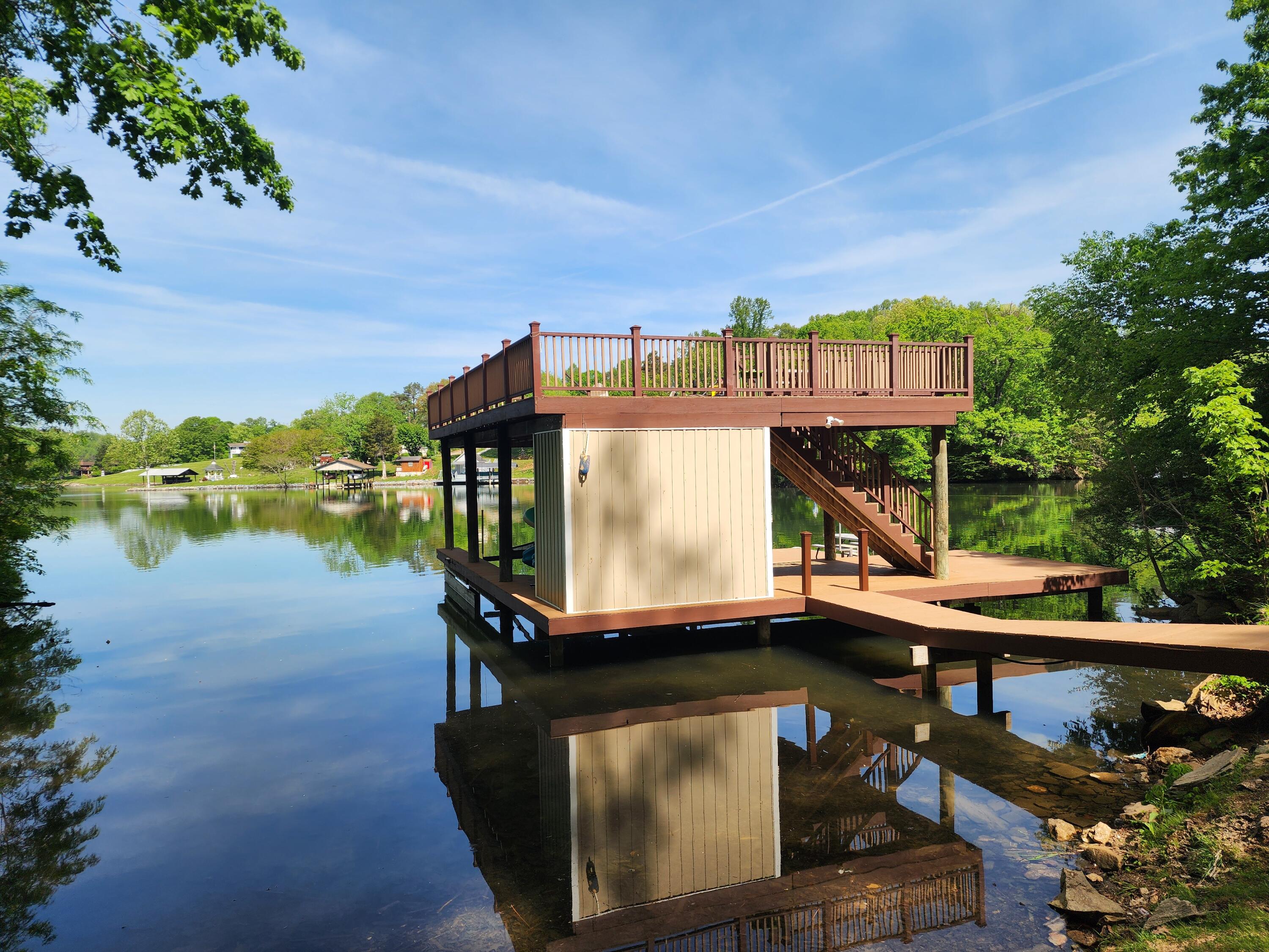 Goodview, Virginia 24095, United States, 3 Bedrooms Bedrooms, ,3 BathroomsBathrooms,Residential,Pending,119828