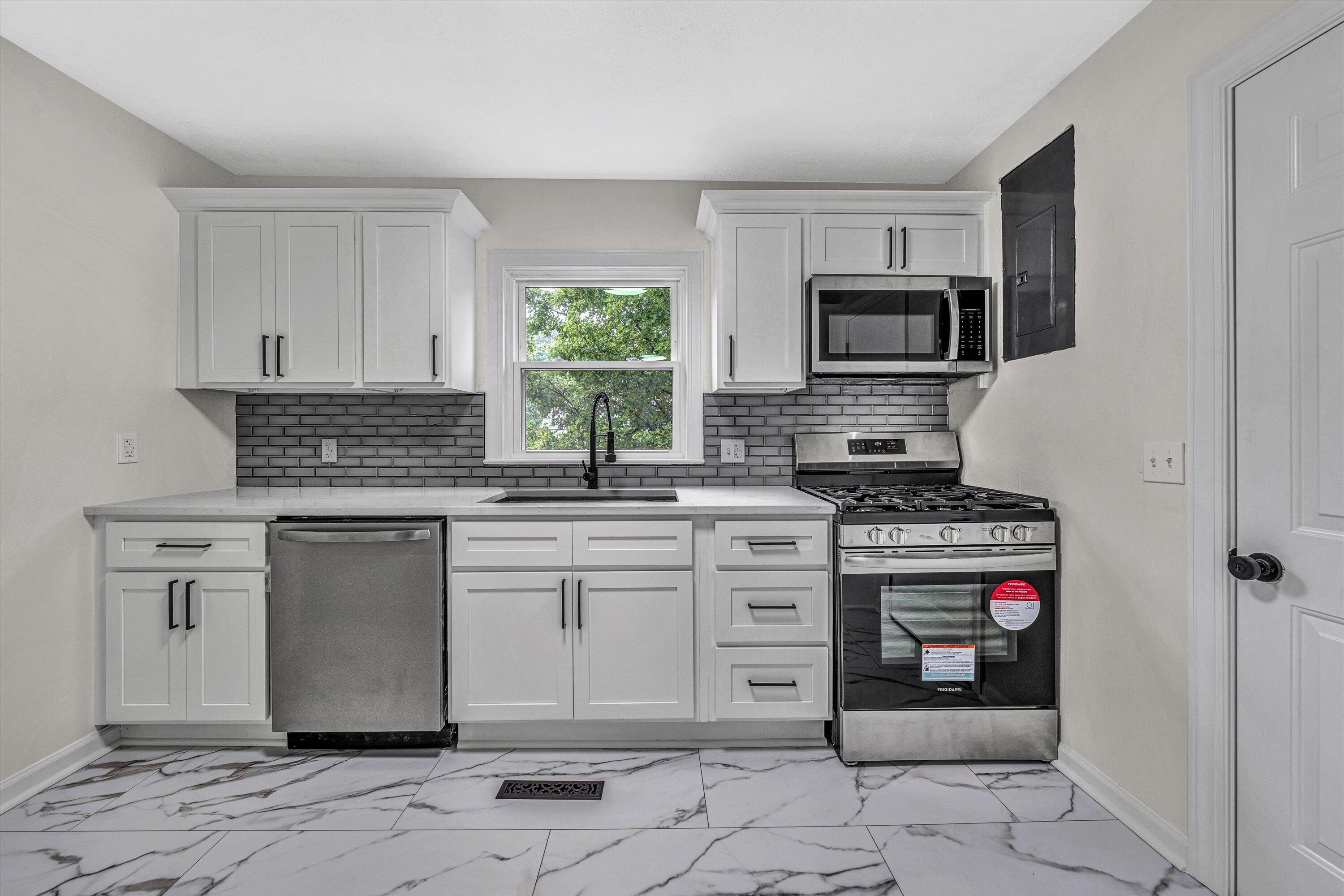1129 Kerns Ave, Roanoke, Virginia image 9