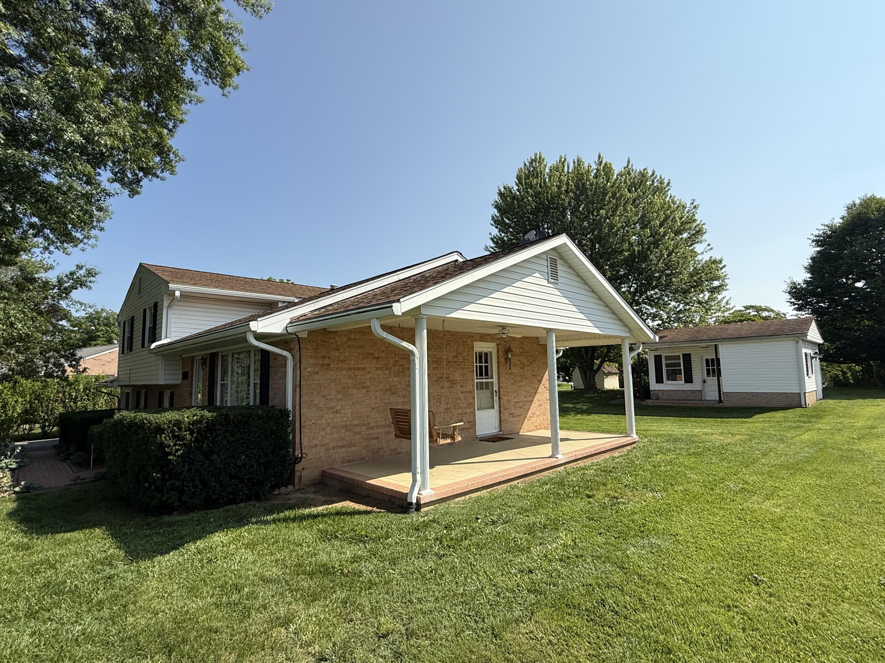 5265 Wipledale Ave, Roanoke, Virginia image 3