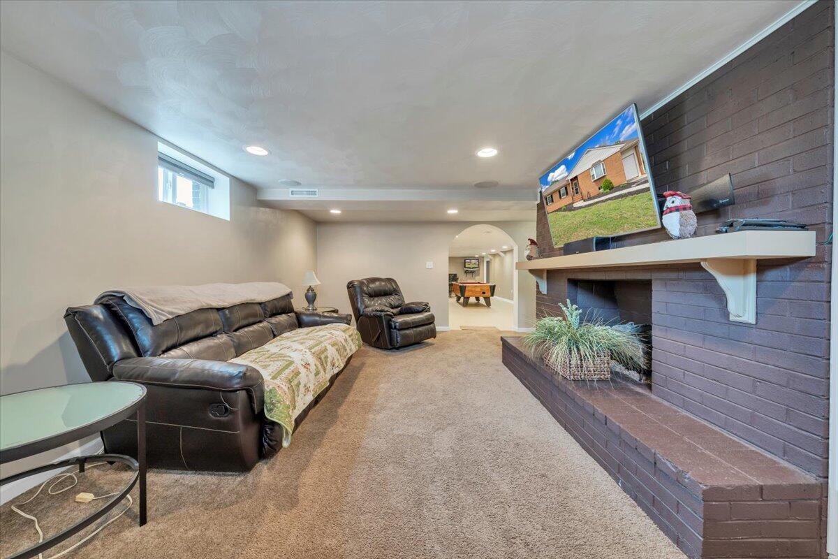 3222 Troy Ave, Roanoke, Ohio image 28