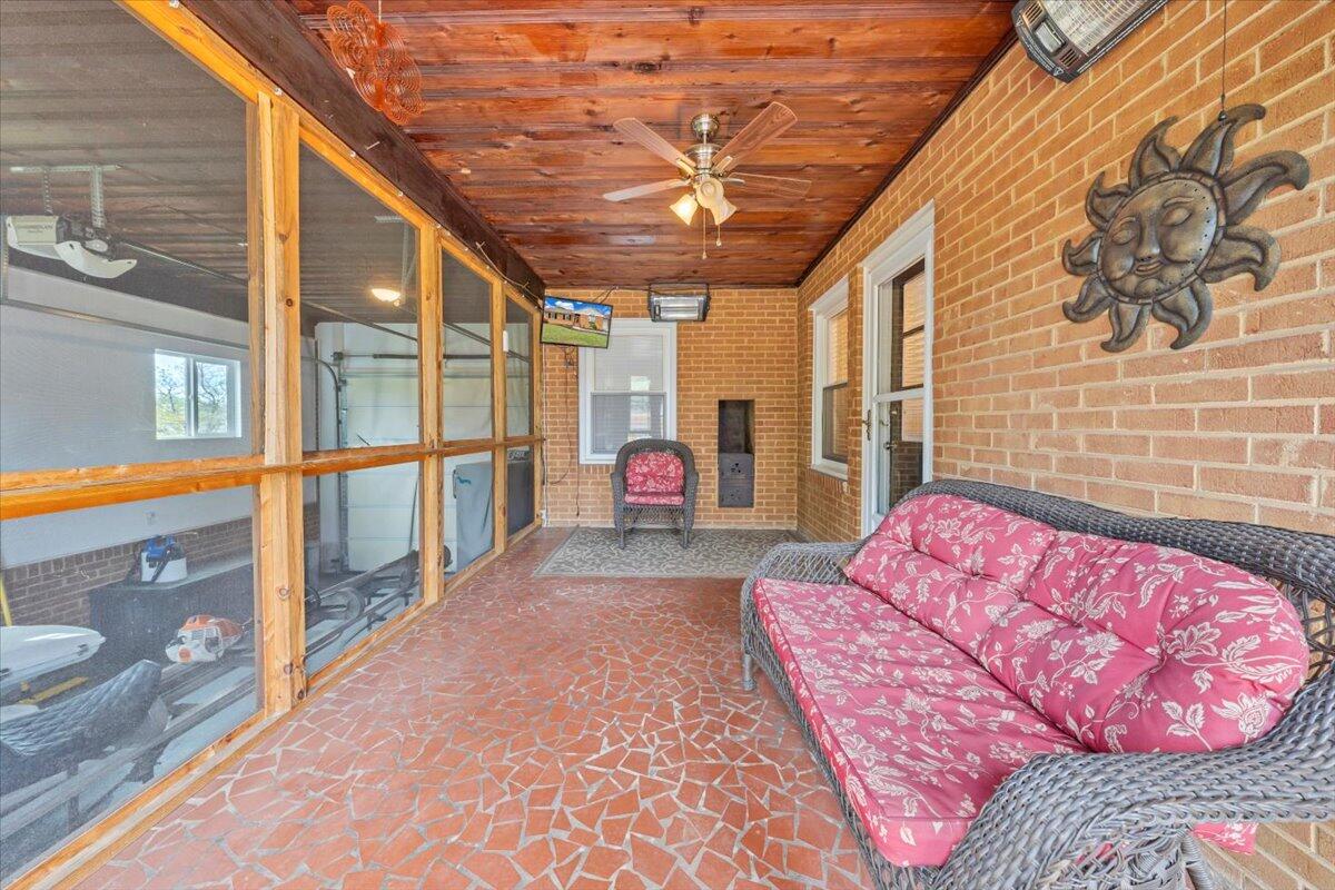 3222 Troy Ave, Roanoke, Ohio image 39