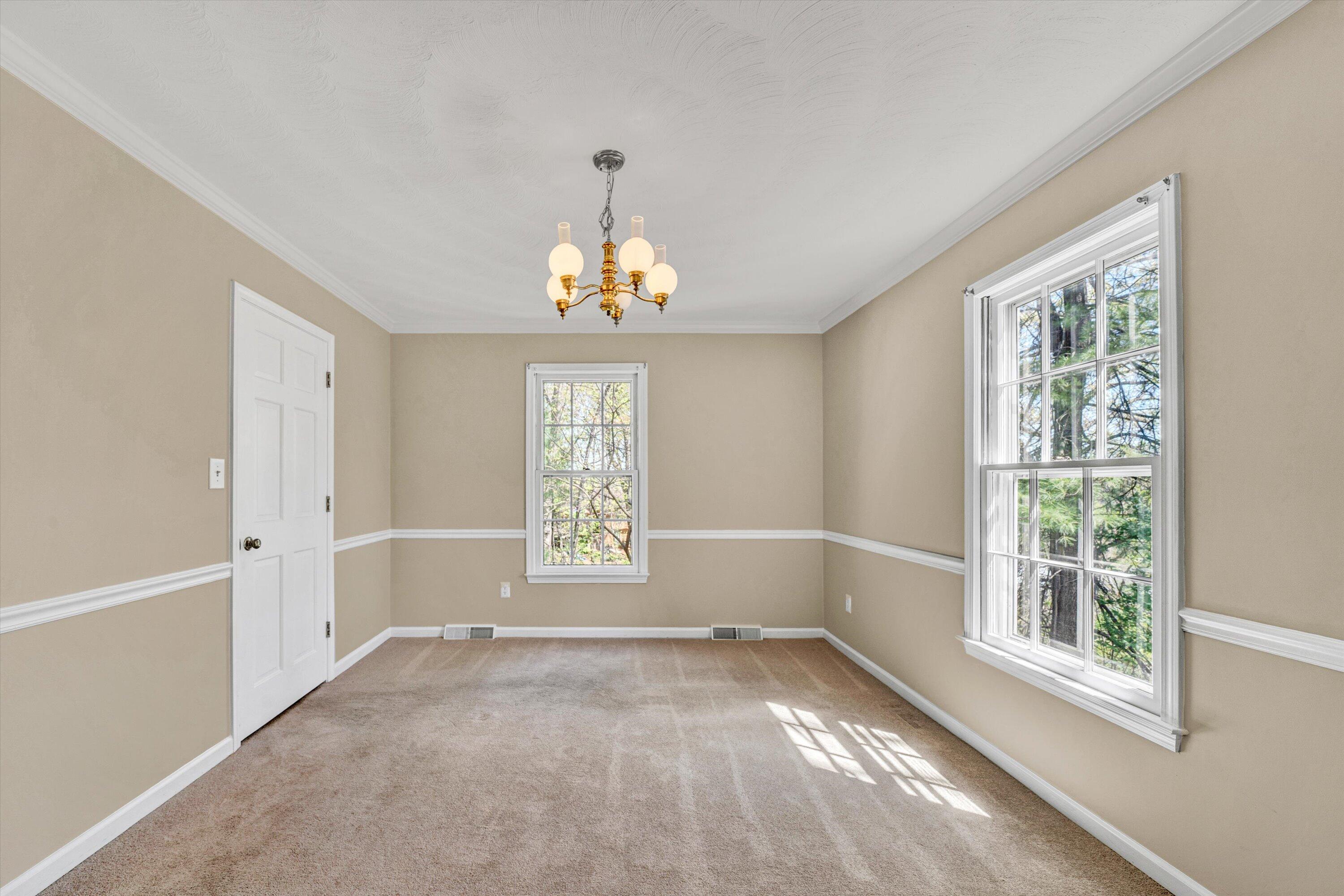 3218 Woodview Rd, Roanoke, Virginia image 9