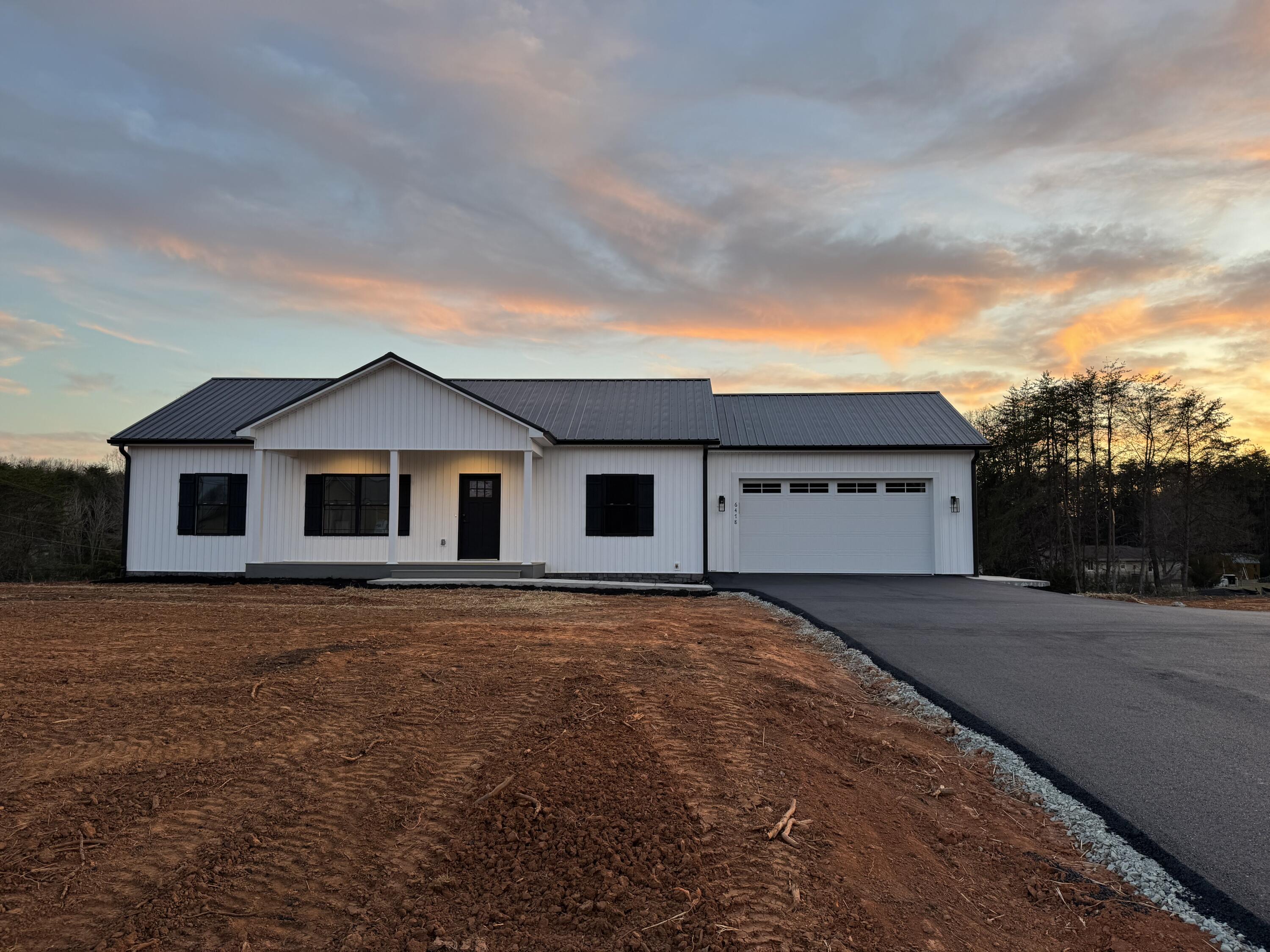 6478 Scruggs Rd, Moneta, Virginia image 1