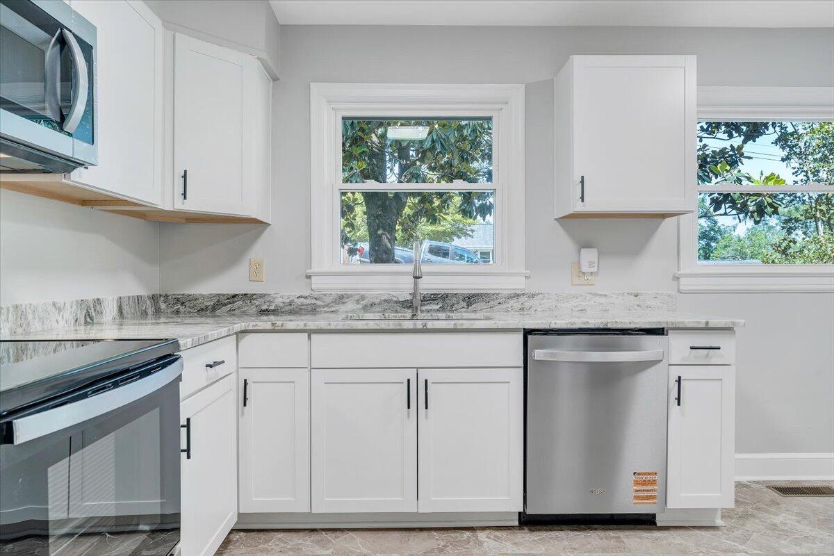 547 Dillard Rd, Roanoke, Ohio image 7