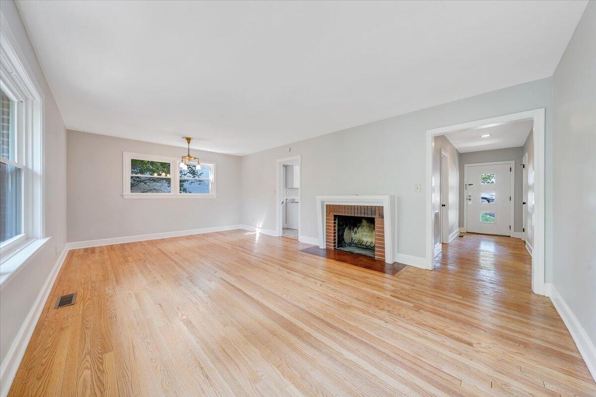 547 Dillard Rd, Roanoke, Ohio image 10