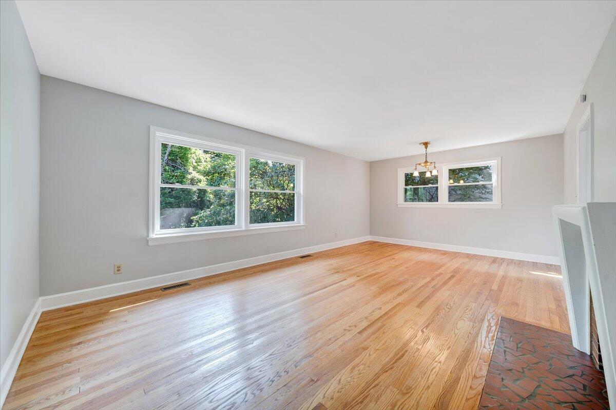 547 Dillard Rd, Roanoke, Ohio image 8