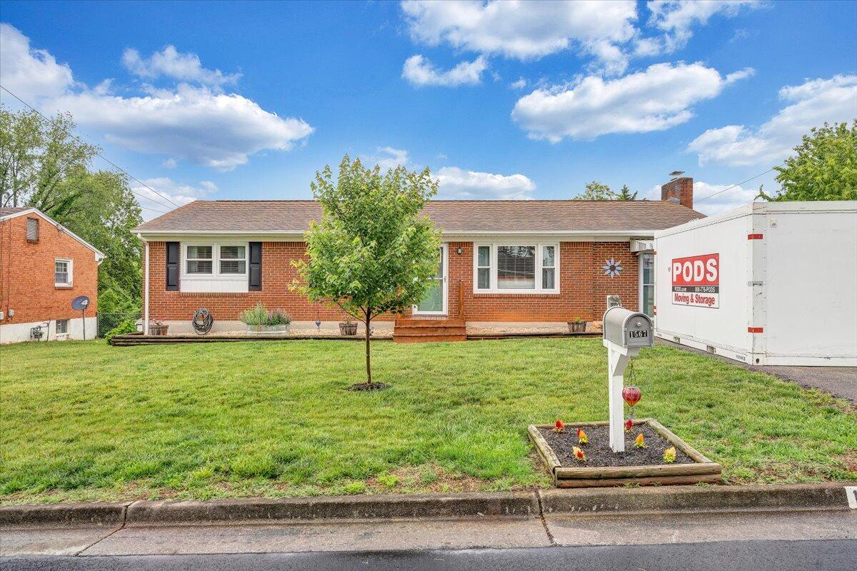 1567 S South Pacific Dr, Vinton, Virginia image 44