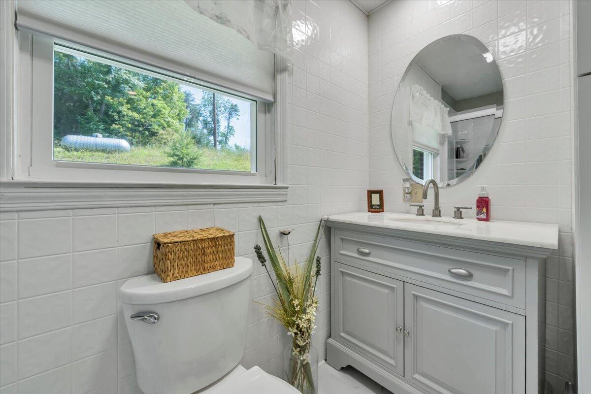 3135 Doe Run Rd, Rocky Mount, Virginia image 27