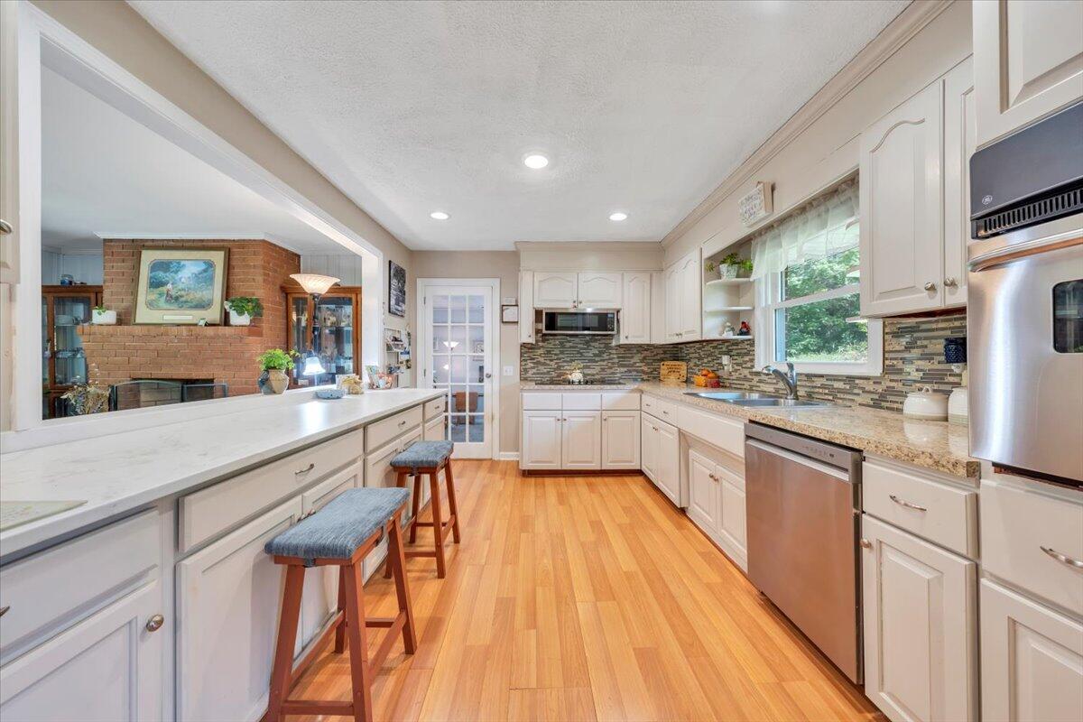 3135 Doe Run Rd, Rocky Mount, Virginia image 10
