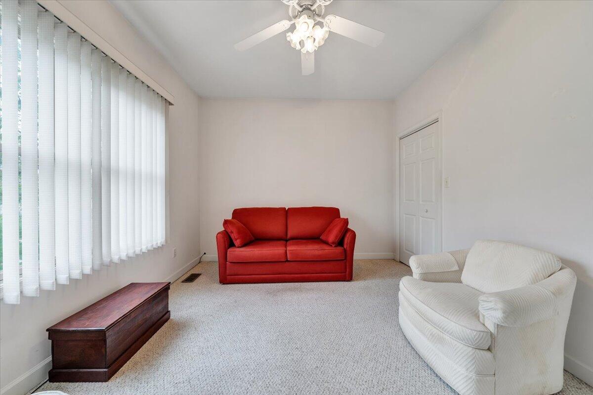 1202 8th Fairway Ln, Huddleston, Virginia image 24