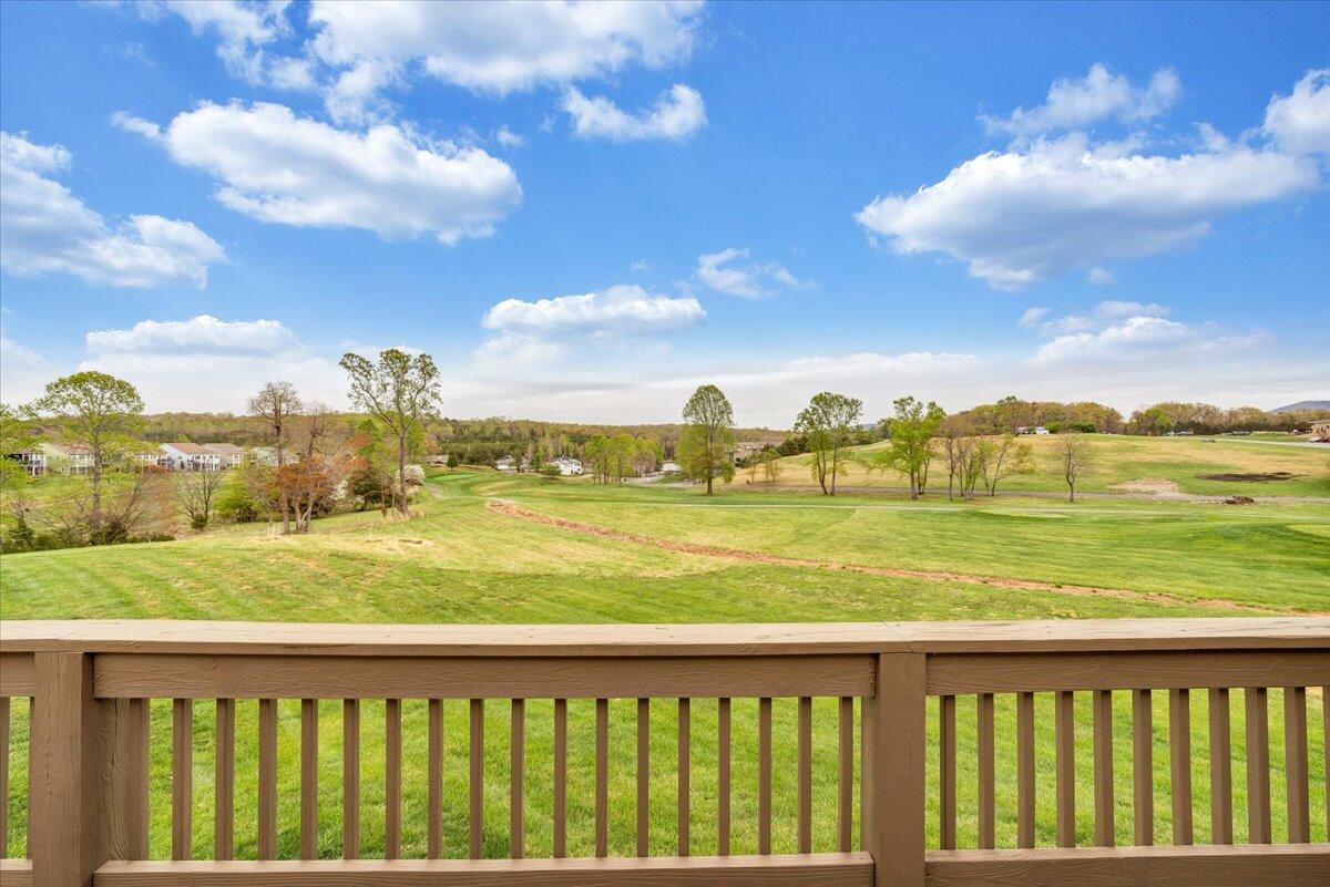 1202 8th Fairway Ln, Huddleston, Virginia image 50