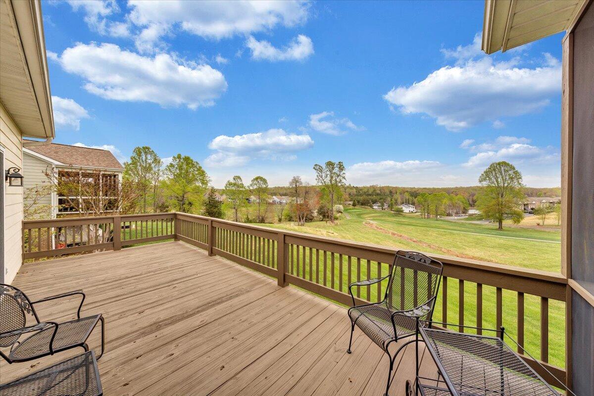 1202 8th Fairway Ln, Huddleston, Virginia image 47