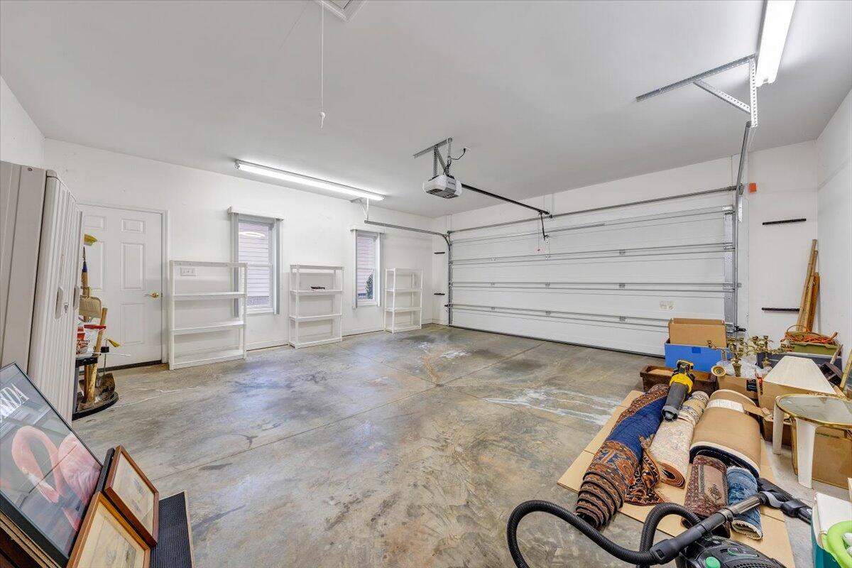 1202 8th Fairway Ln, Huddleston, Virginia image 30