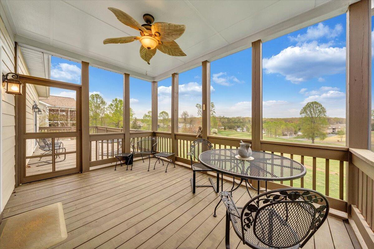 1202 8th Fairway Ln, Huddleston, Virginia image 43