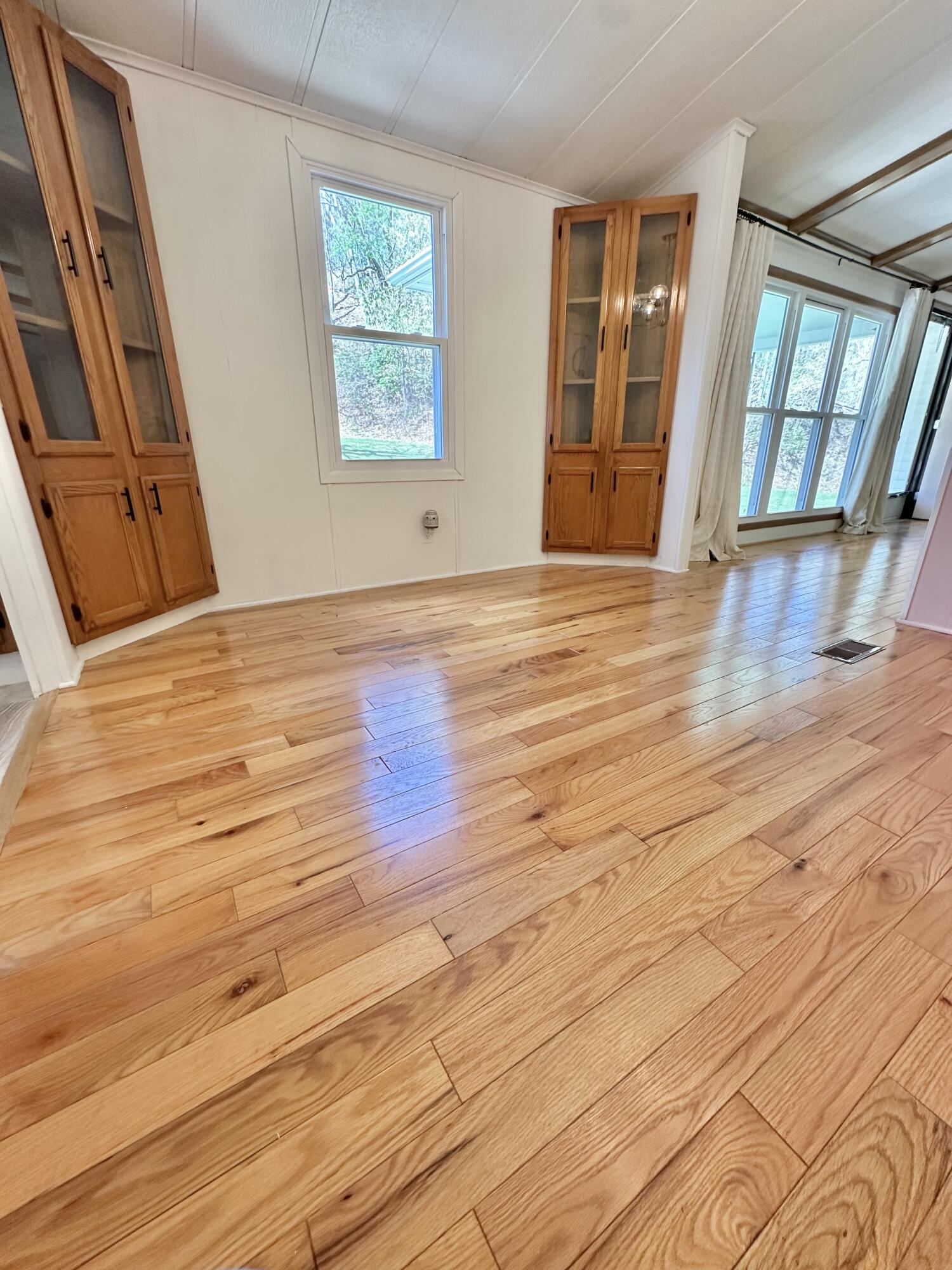 5910 Falls Rd, Hot Springs, Virginia image 24