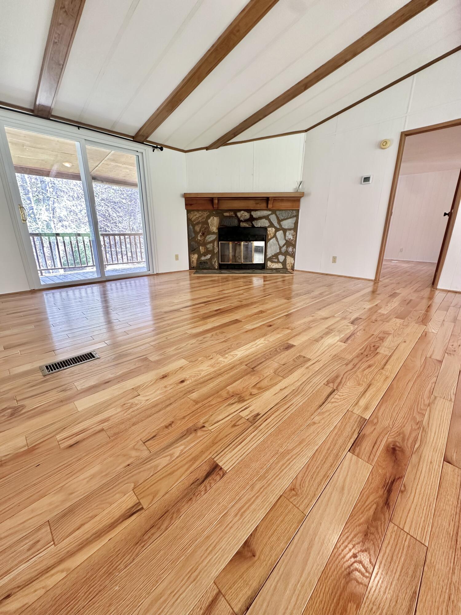 5910 Falls Rd, Hot Springs, Virginia image 14