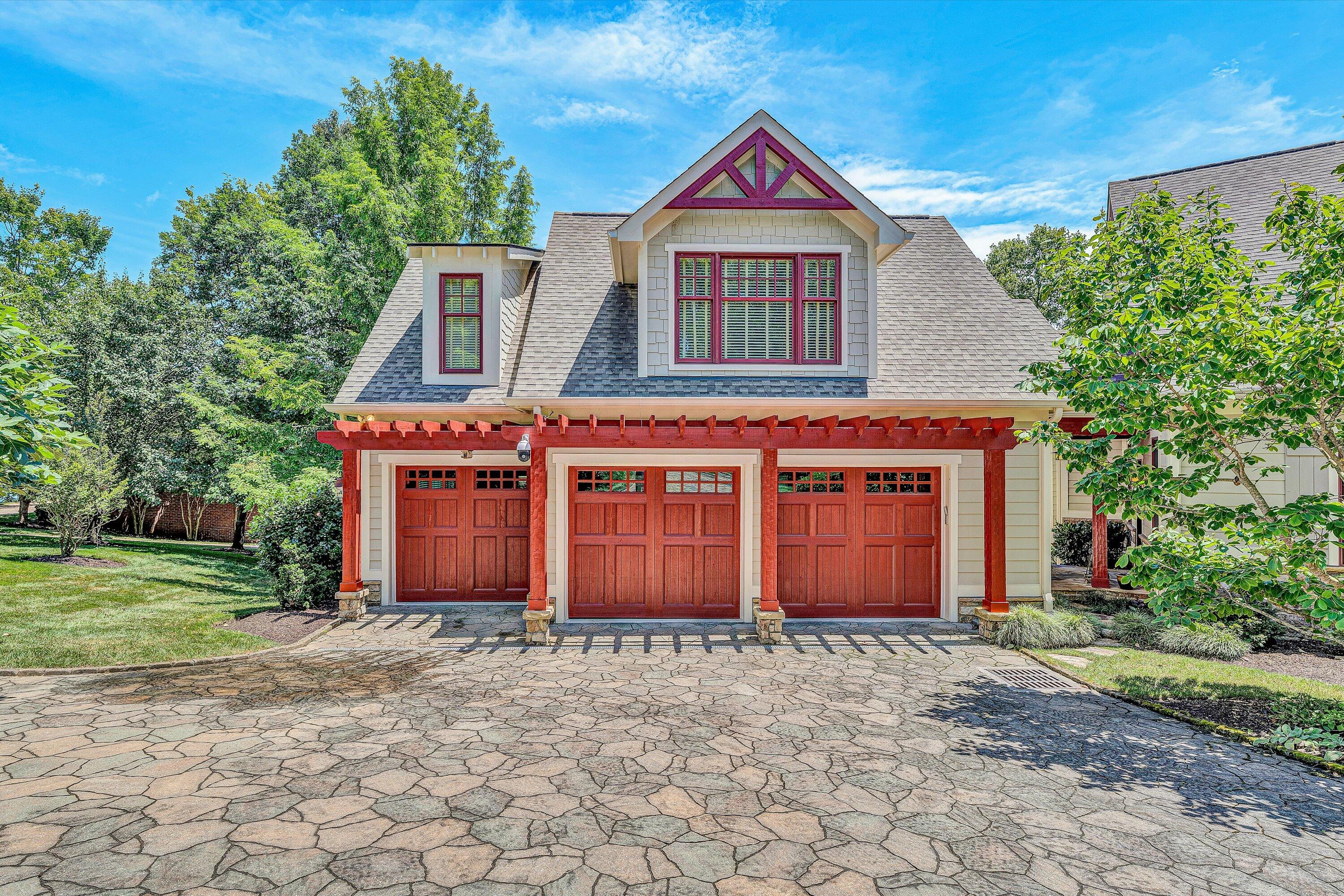 Penhook, Virginia 24137, United States, 5 Bedrooms Bedrooms, ,6 BathroomsBathrooms,Residential,Active,169644