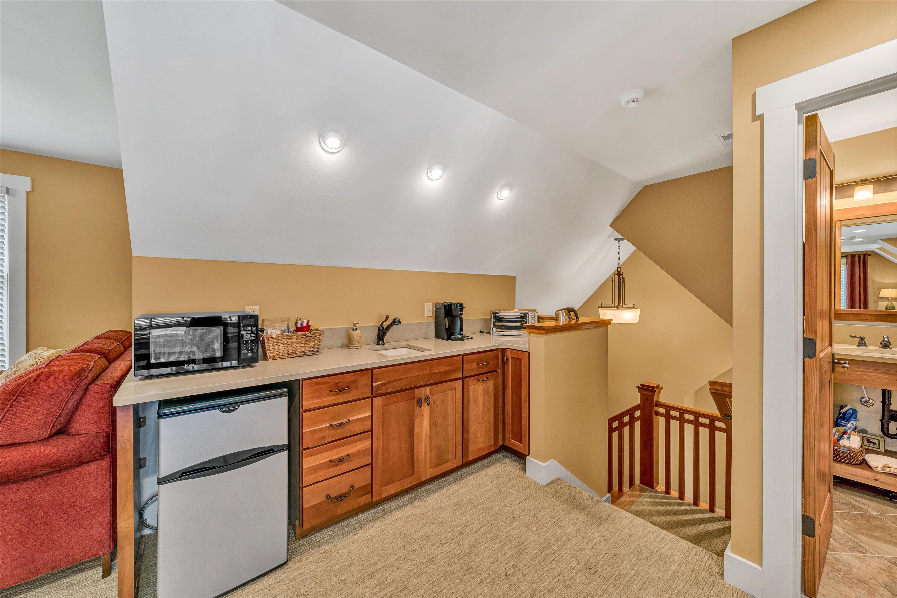 Penhook, Virginia 24137, United States, 5 Bedrooms Bedrooms, ,6 BathroomsBathrooms,Residential,Active,169644