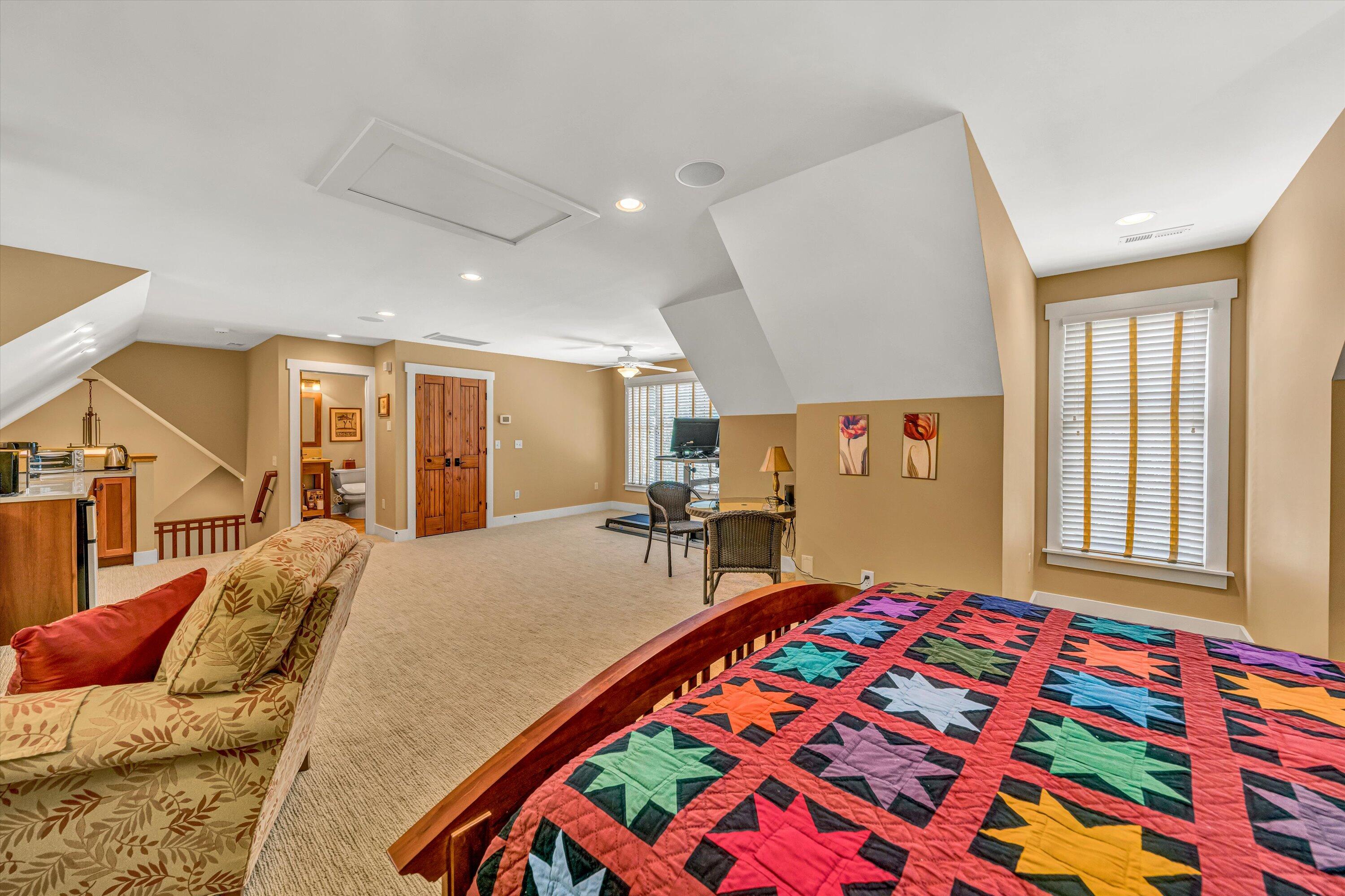 Penhook, Virginia 24137, United States, 5 Bedrooms Bedrooms, ,6 BathroomsBathrooms,Residential,Active,169644