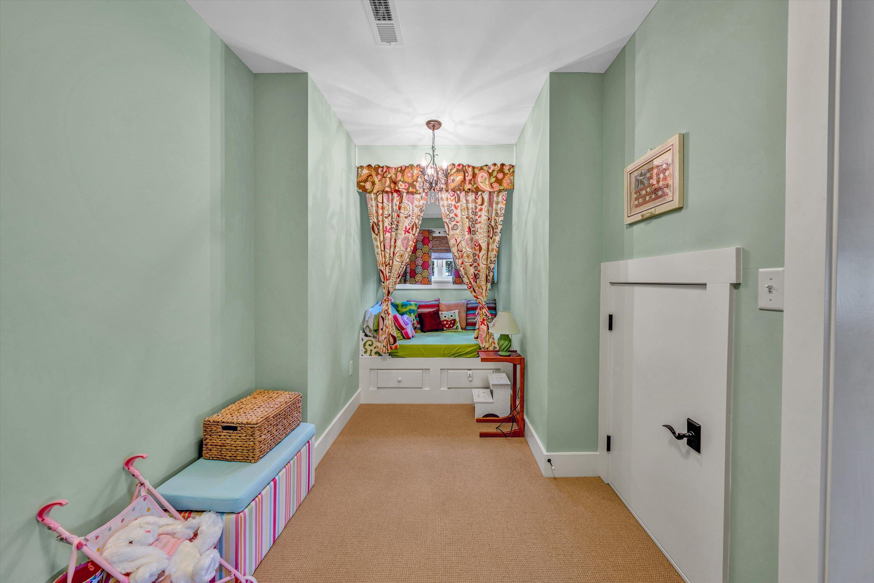 Penhook, Virginia 24137, United States, 5 Bedrooms Bedrooms, ,6 BathroomsBathrooms,Residential,Active,169644