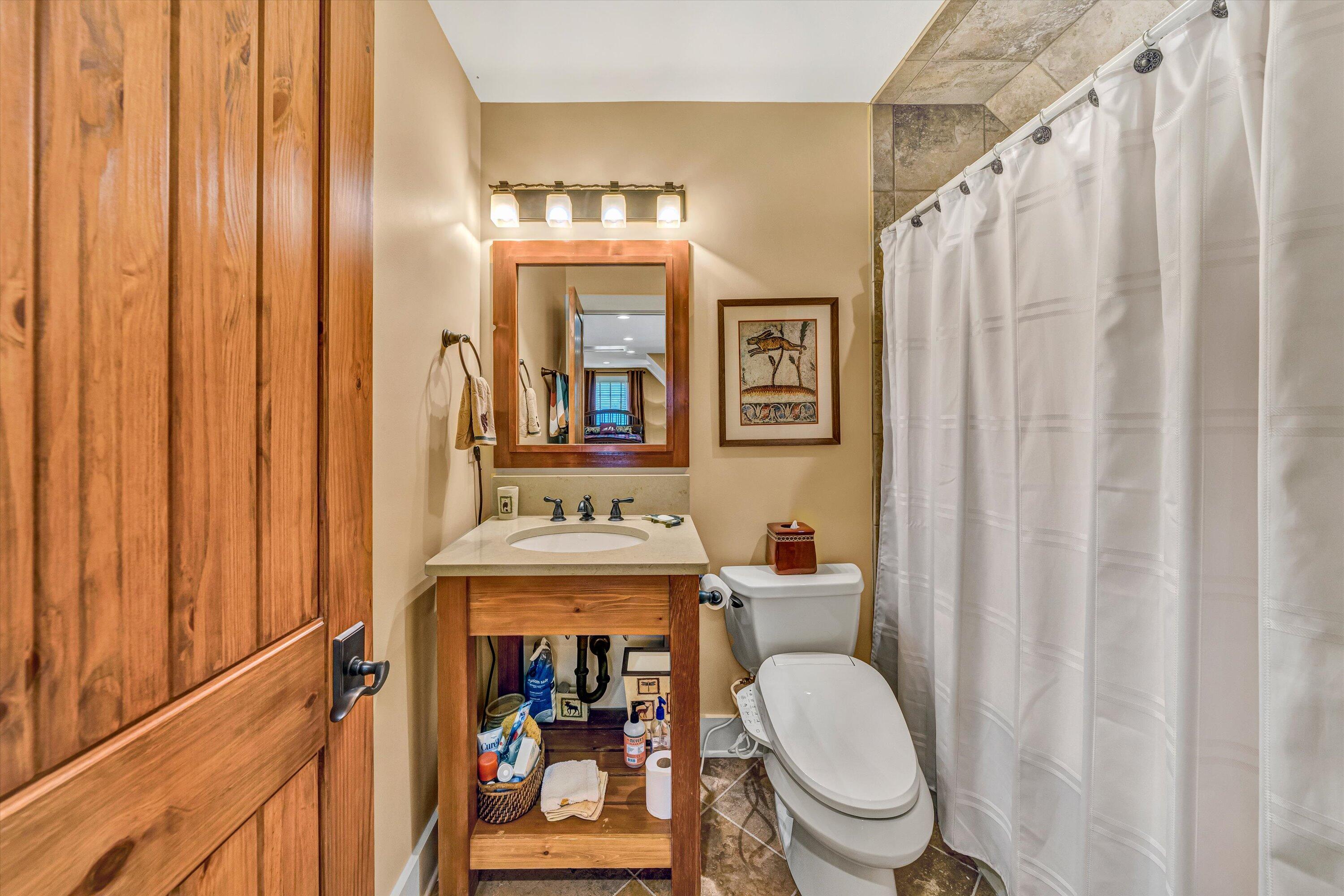 Penhook, Virginia 24137, United States, 5 Bedrooms Bedrooms, ,6 BathroomsBathrooms,Residential,Active,169644