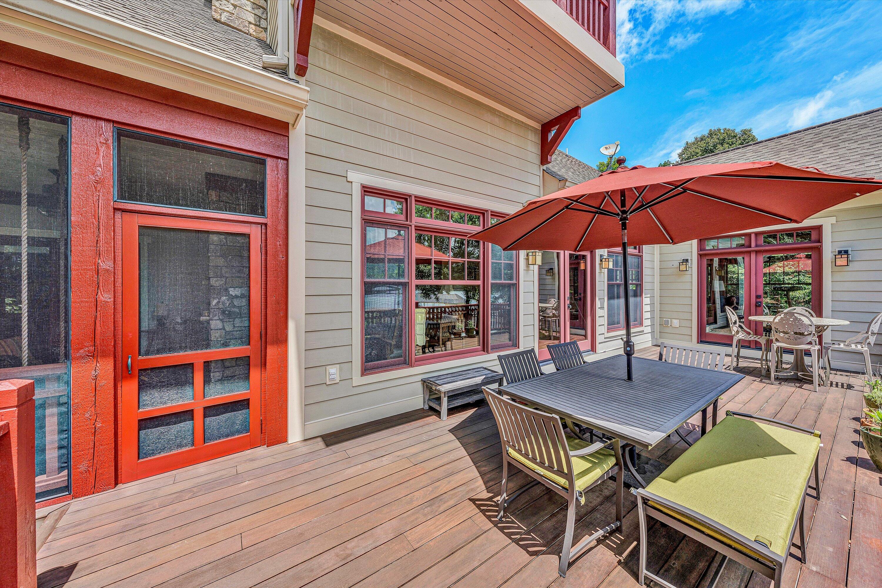 Penhook, Virginia 24137, United States, 5 Bedrooms Bedrooms, ,6 BathroomsBathrooms,Residential,Active,169644