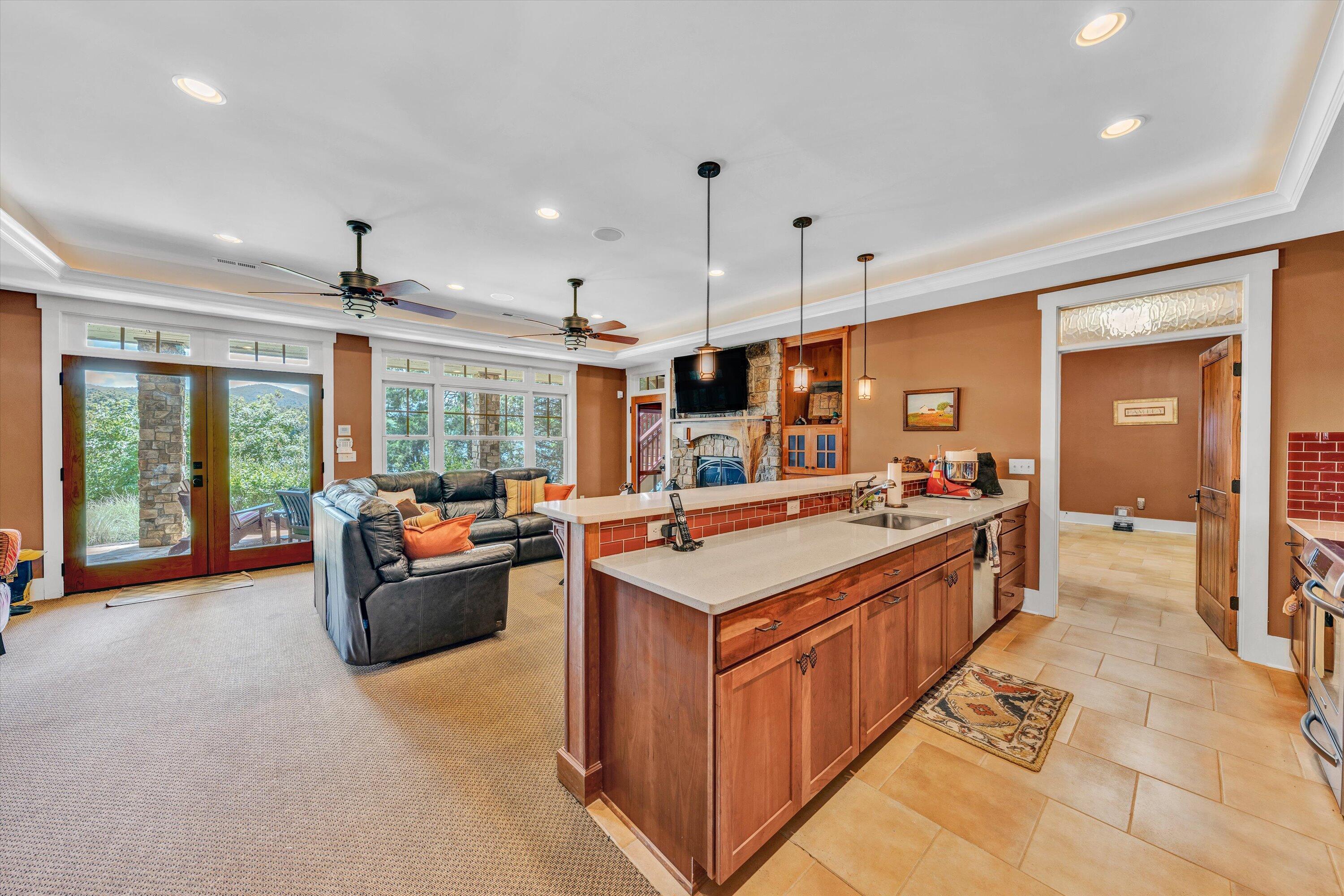 Penhook, Virginia 24137, United States, 5 Bedrooms Bedrooms, ,6 BathroomsBathrooms,Residential,Active,169644