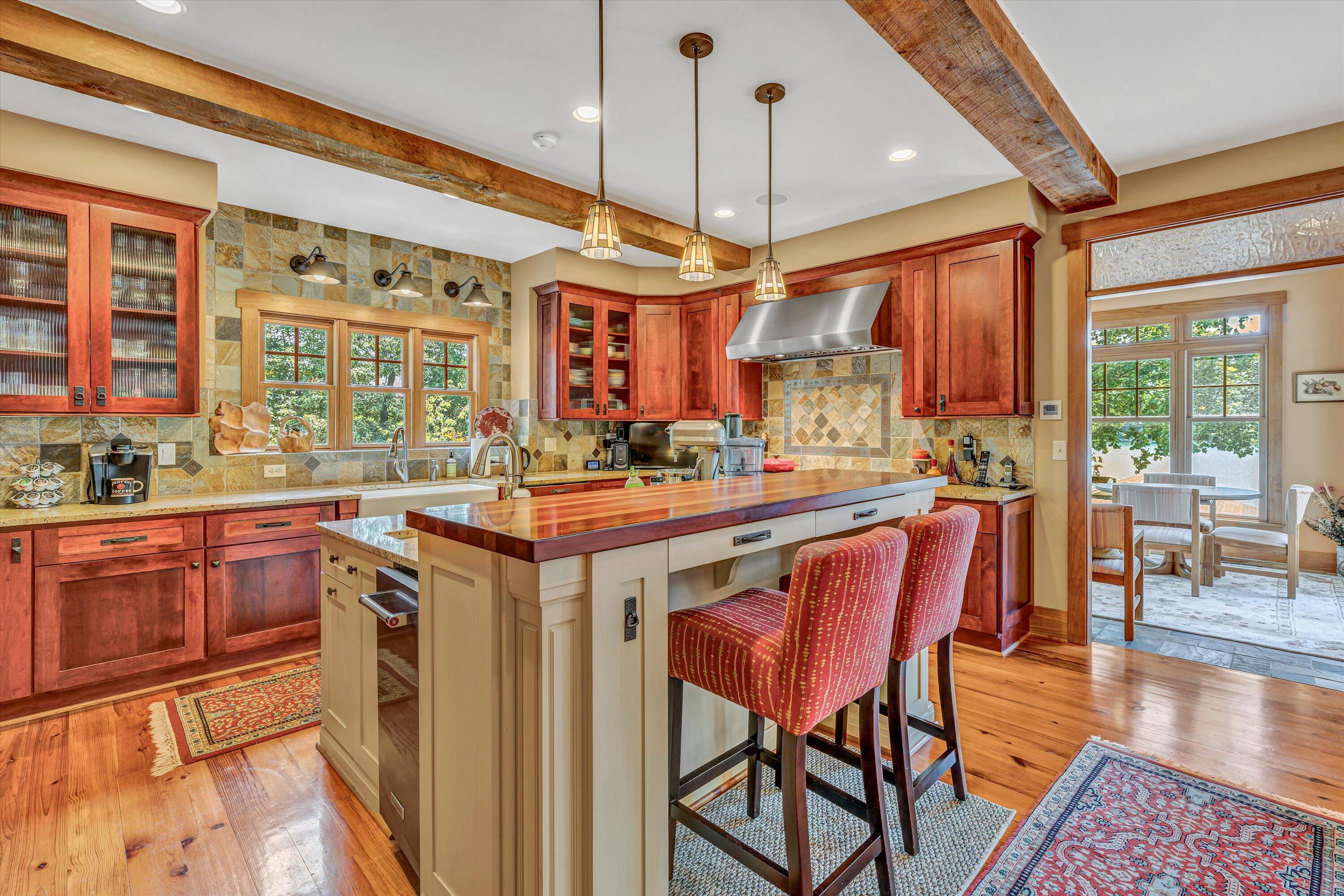 Penhook, Virginia 24137, United States, 5 Bedrooms Bedrooms, ,6 BathroomsBathrooms,Residential,Active,169644