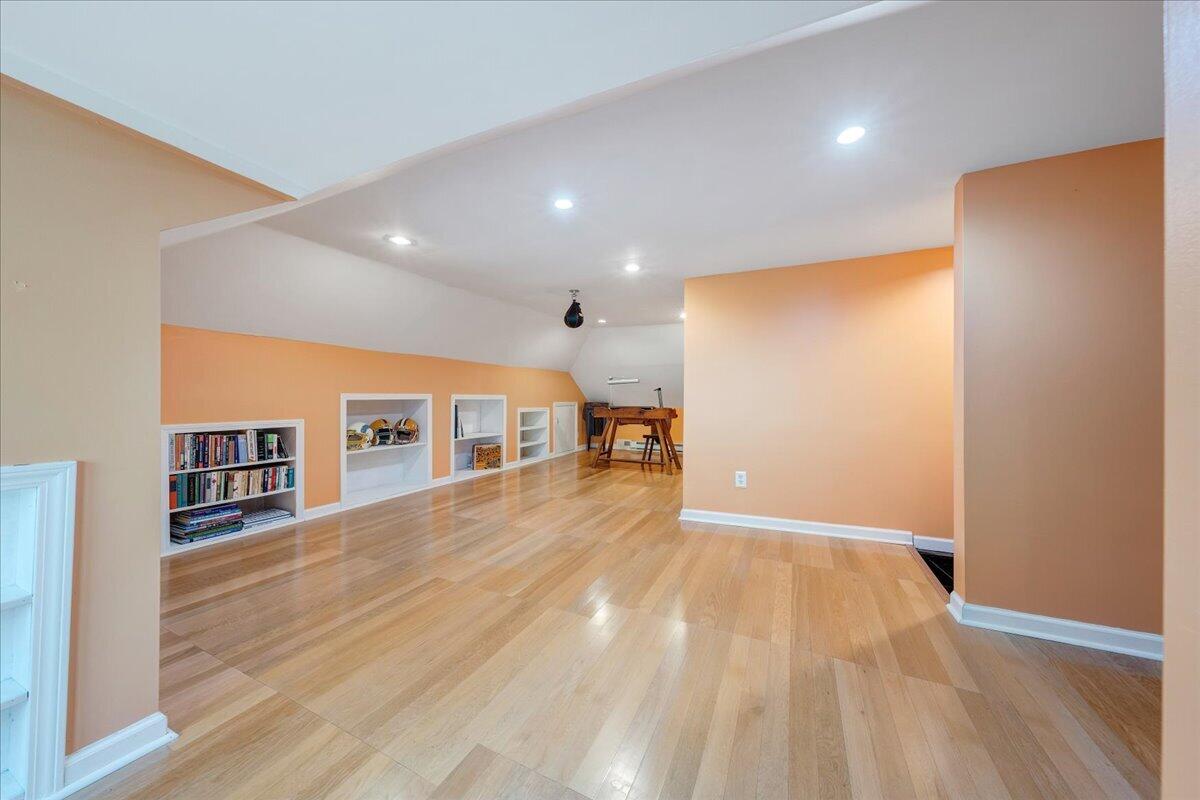 2525 Avenham Ave, Roanoke, Virginia image 38