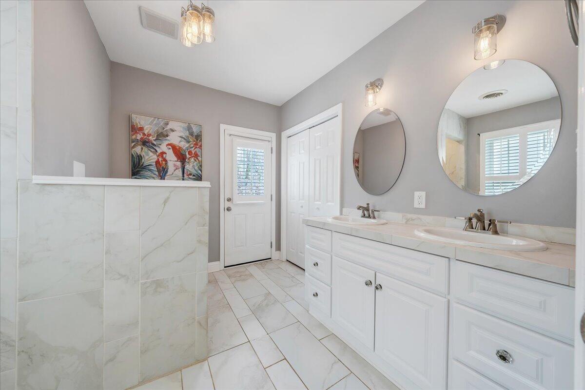 2525 Avenham Ave, Roanoke, Virginia image 28