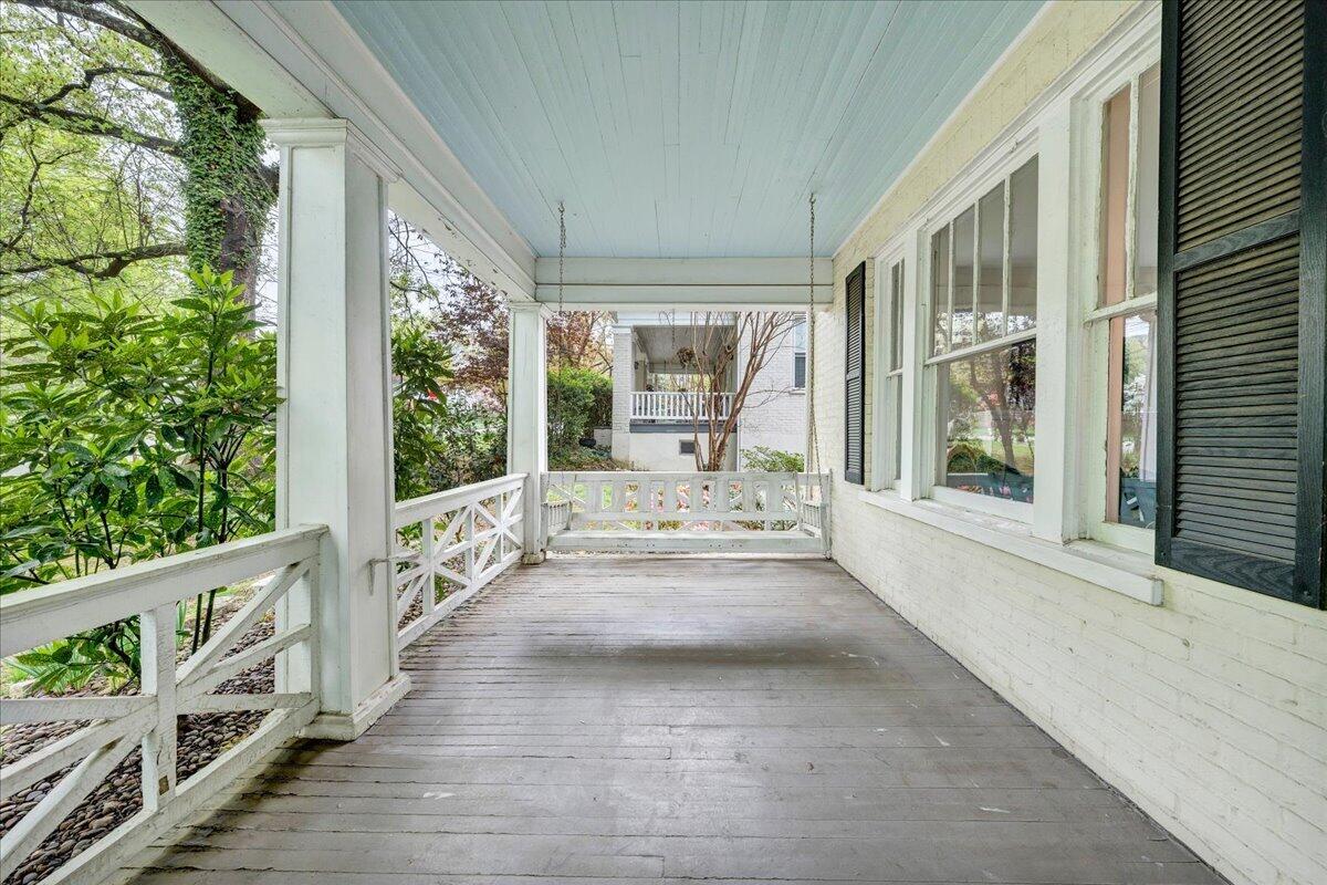 2525 Avenham Ave, Roanoke, Virginia image 2