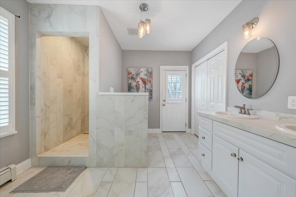 2525 Avenham Ave, Roanoke, Virginia image 27