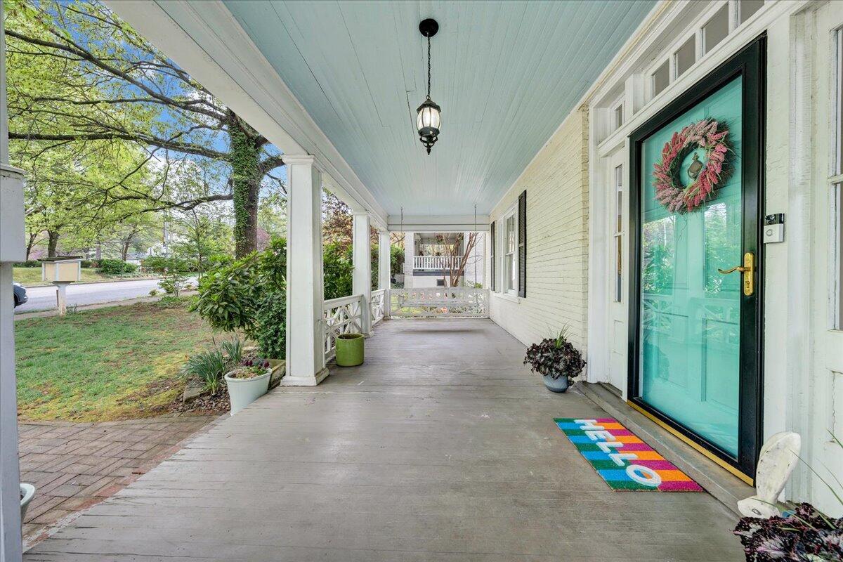 2525 Avenham Ave, Roanoke, Virginia image 3