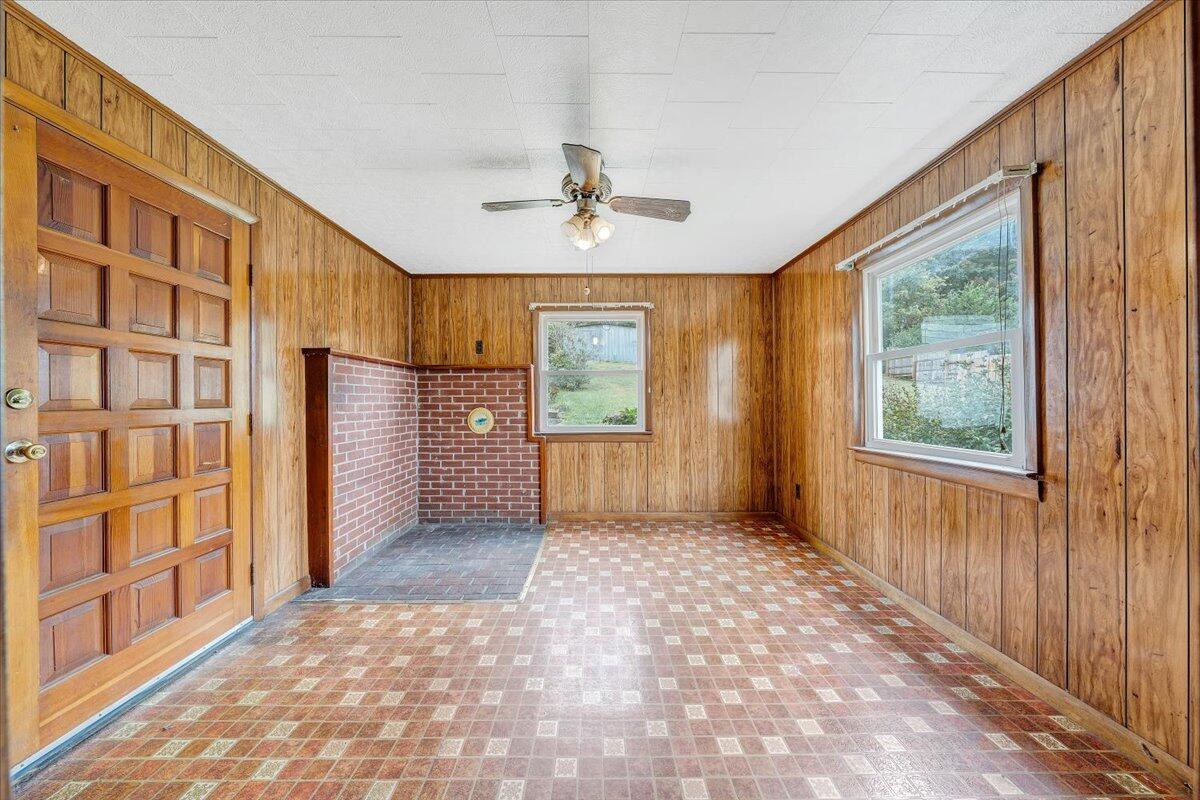 4708 Goodman Rd, Roanoke, Virginia image 15