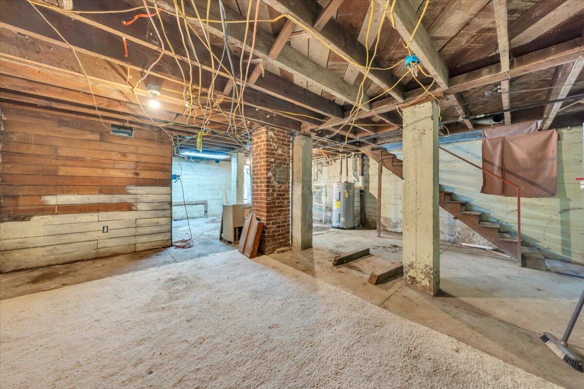 508 Clay St, Clifton Forge, Virginia image 25