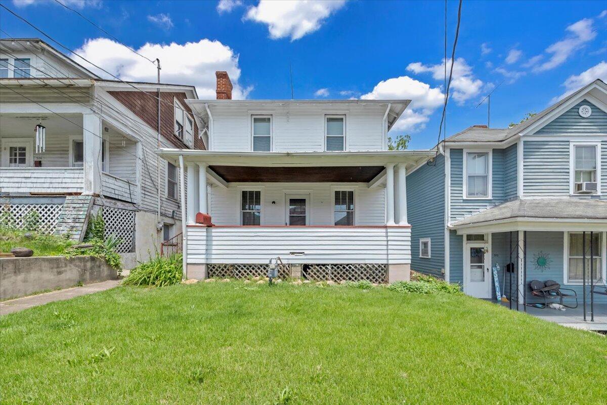 508 Clay St, Clifton Forge, Virginia image 2