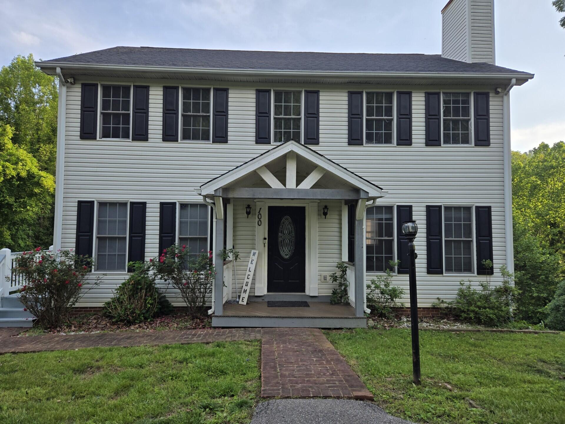 100 View Dr, Goodview, Virginia image 1