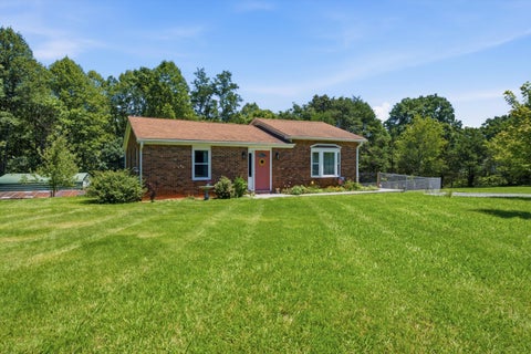 Homes For Sale - 5272 Booker T Washington Hwy Hwy<br/> Franklin County, Rocky Mount, VA 24151