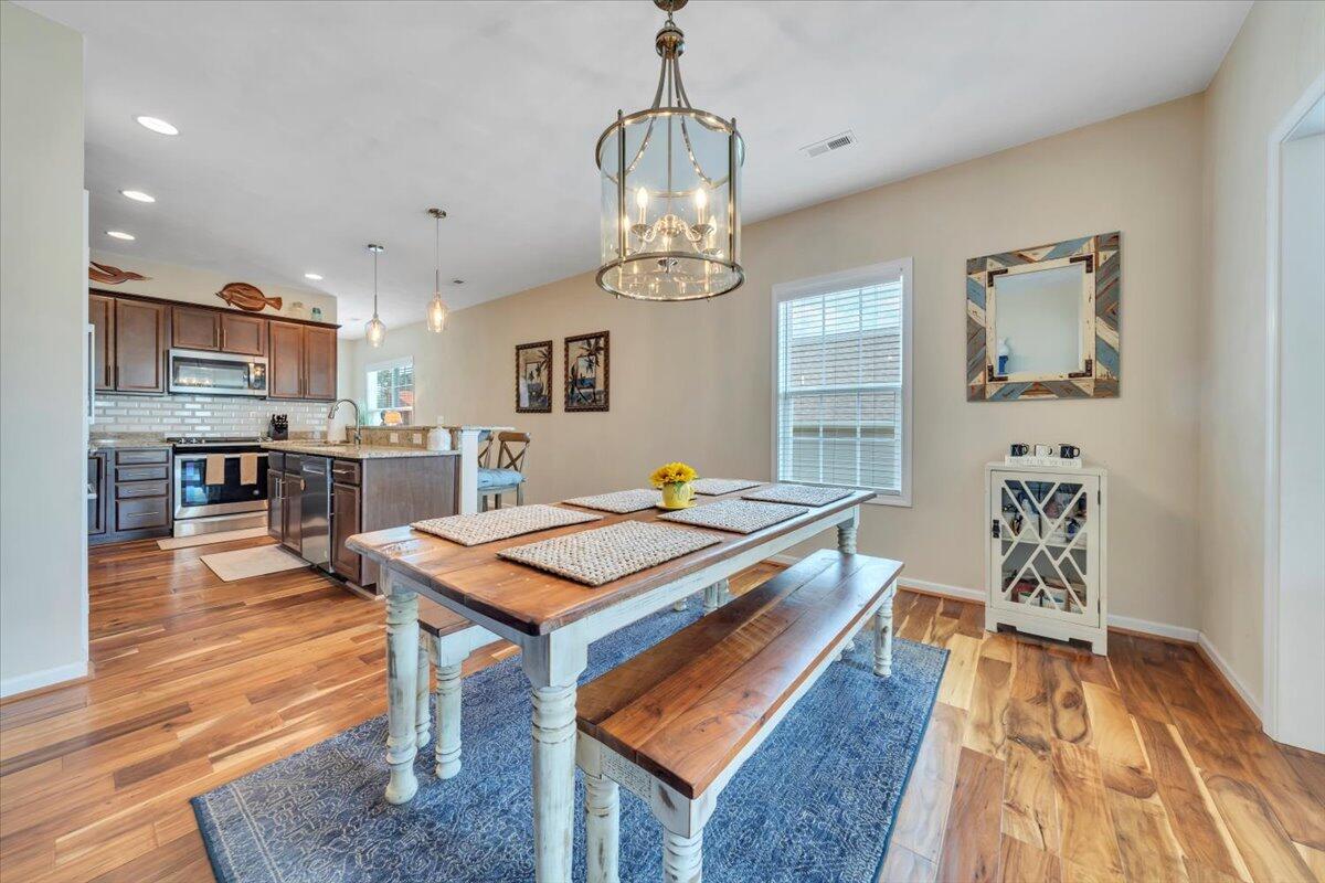 2009 Lawson Ln, Vinton, Virginia image 12